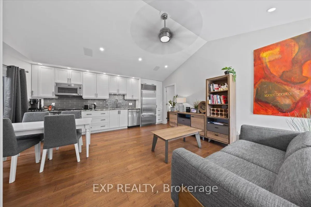 Photo 29 of 18 Ivylea Street, Ottawa, Craig Henry/Woodvale — HOMEH