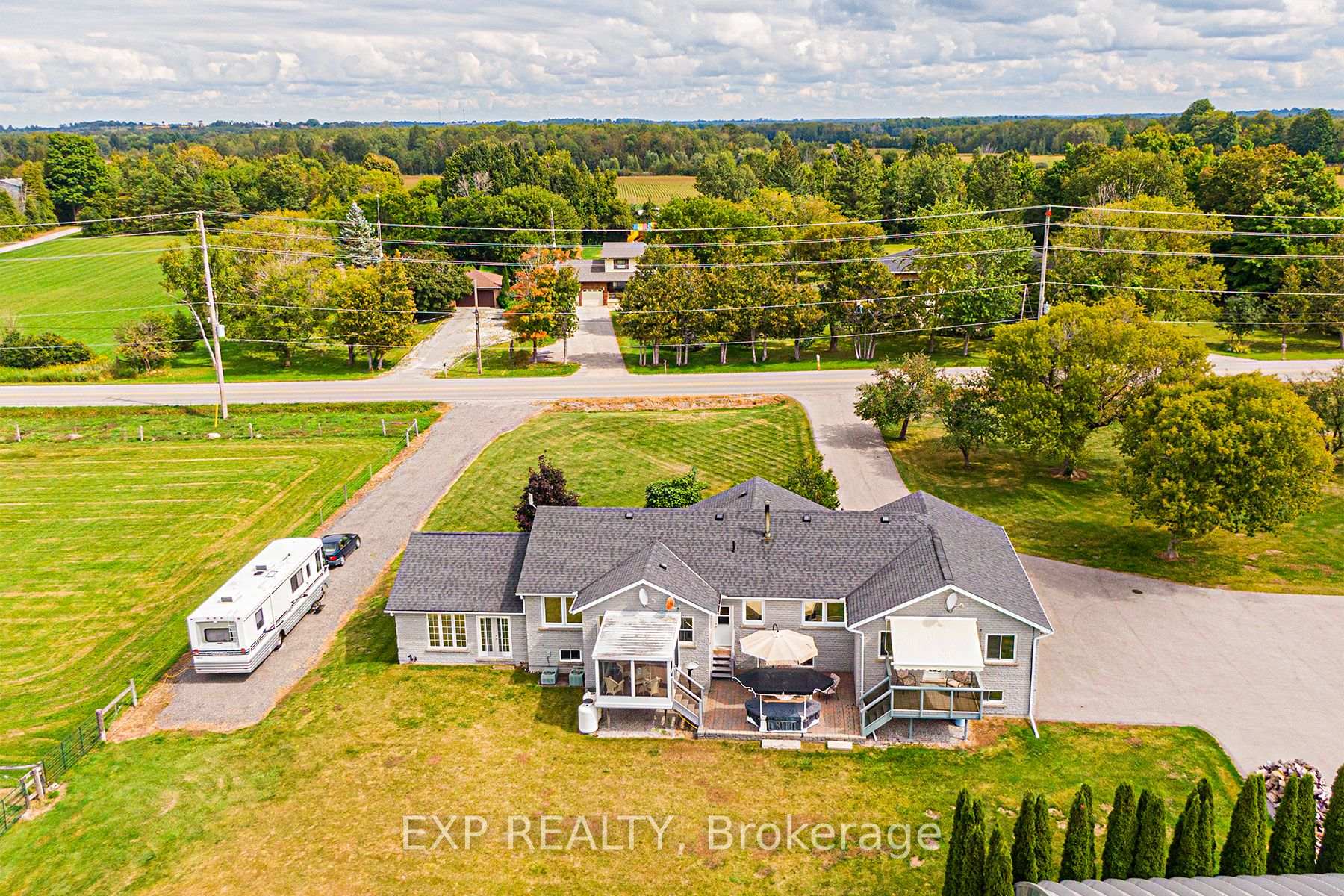Photo 4 of 24518 Mccowan Road, Georgina, Belhaven — HOMEH