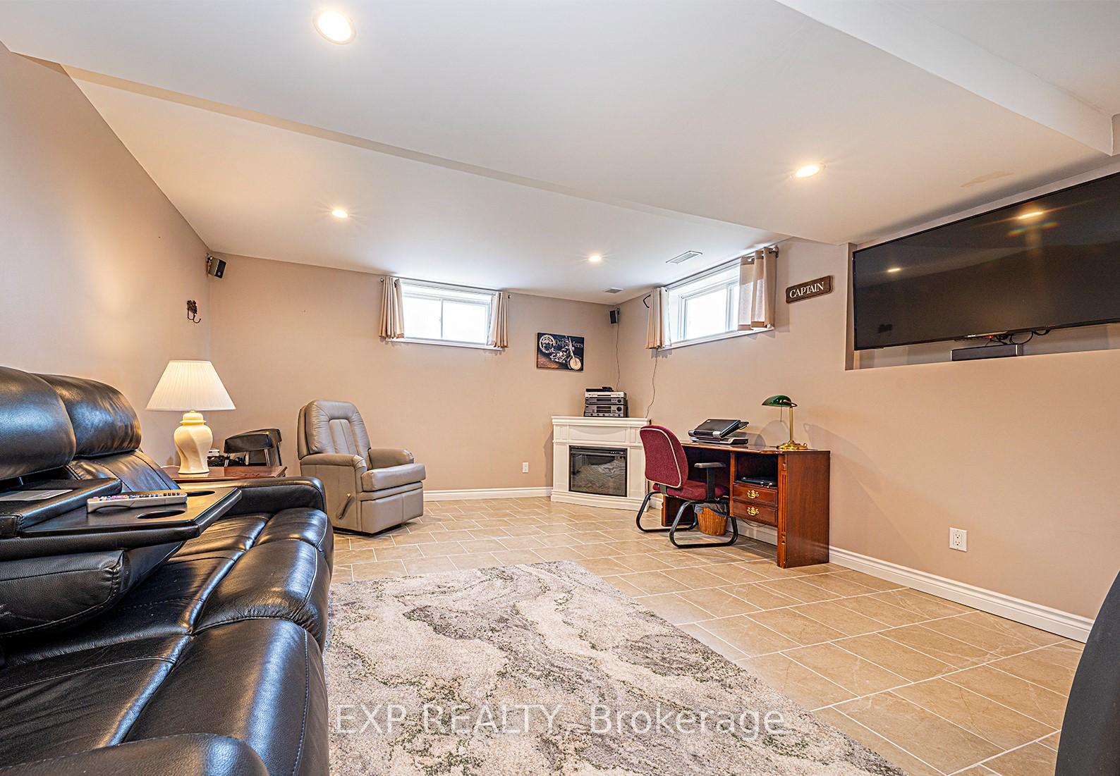 Photo 30 of 24518 Mccowan Road, Georgina, Belhaven — HOMEH
