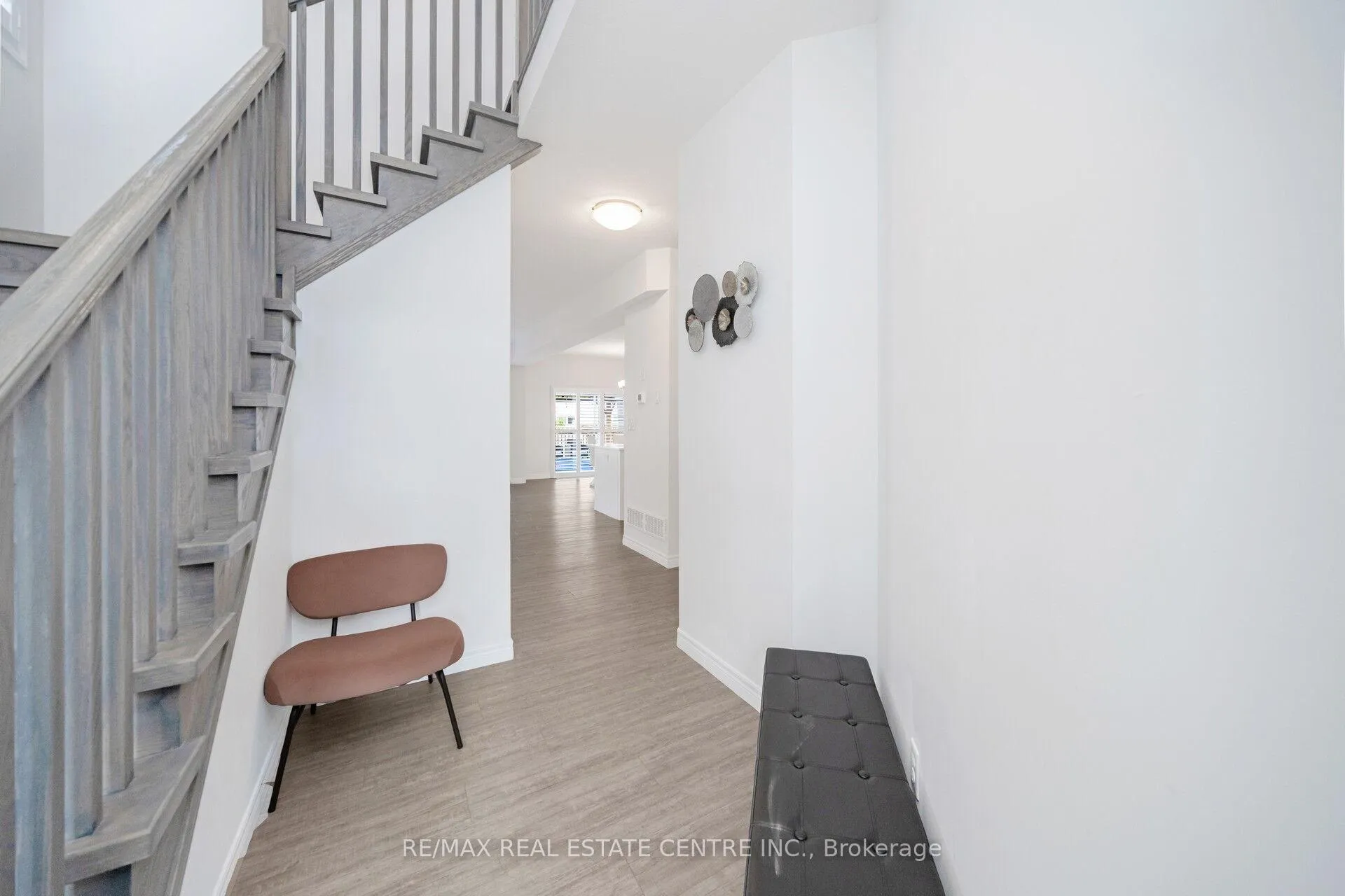 Photo 7 of 48 Arlington Parkway, Brant, Paris — HOMEH