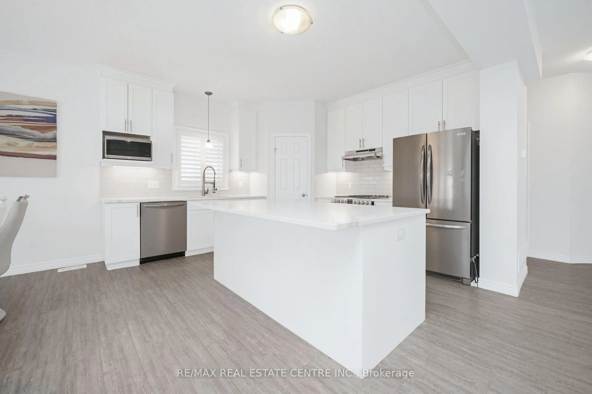 Photo 10 of 48 Arlington Parkway, Brant, Paris — HOMEH
