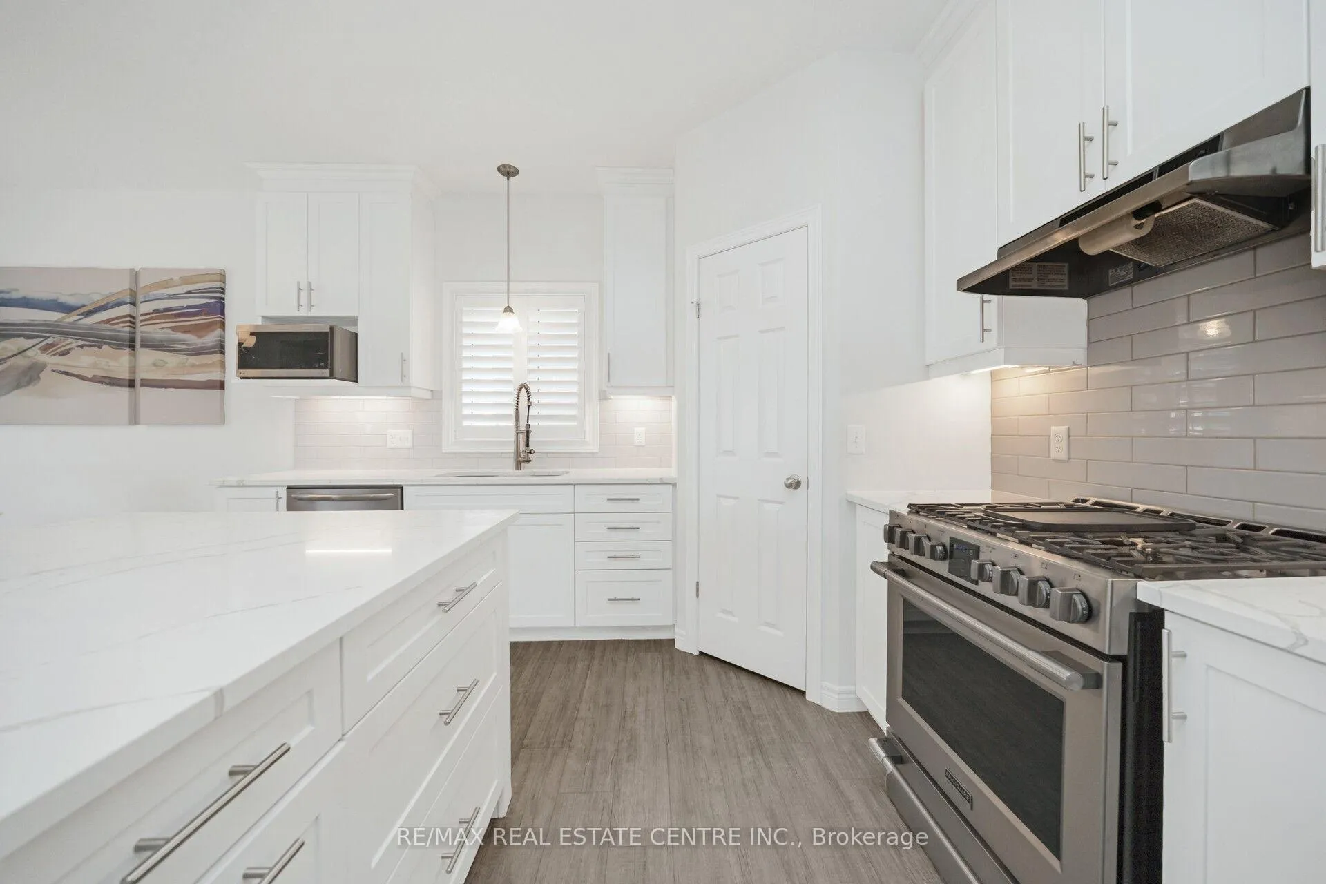 Photo 12 of 48 Arlington Parkway, Brant, Paris — HOMEH