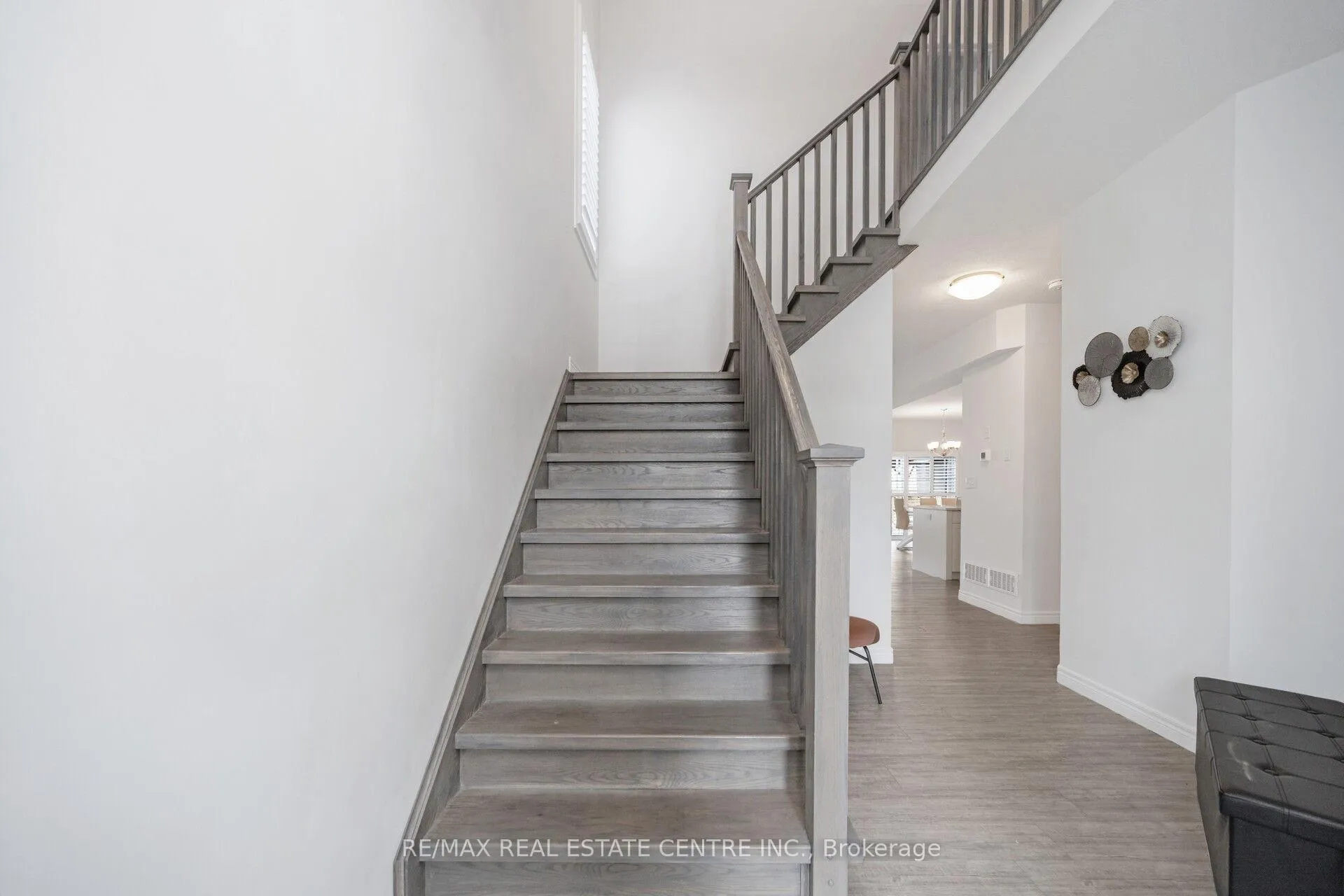 Photo 20 of 48 Arlington Parkway, Brant, Paris — HOMEH