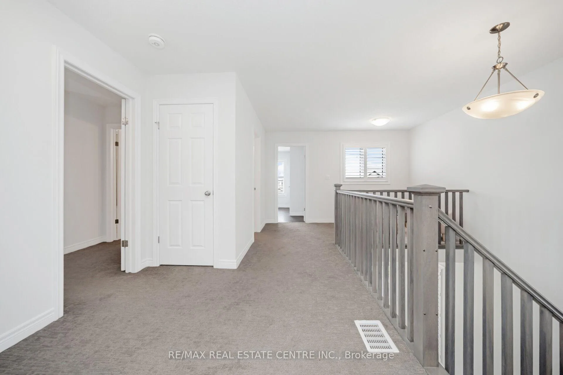 Photo 29 of 48 Arlington Parkway, Brant, Paris — HOMEH