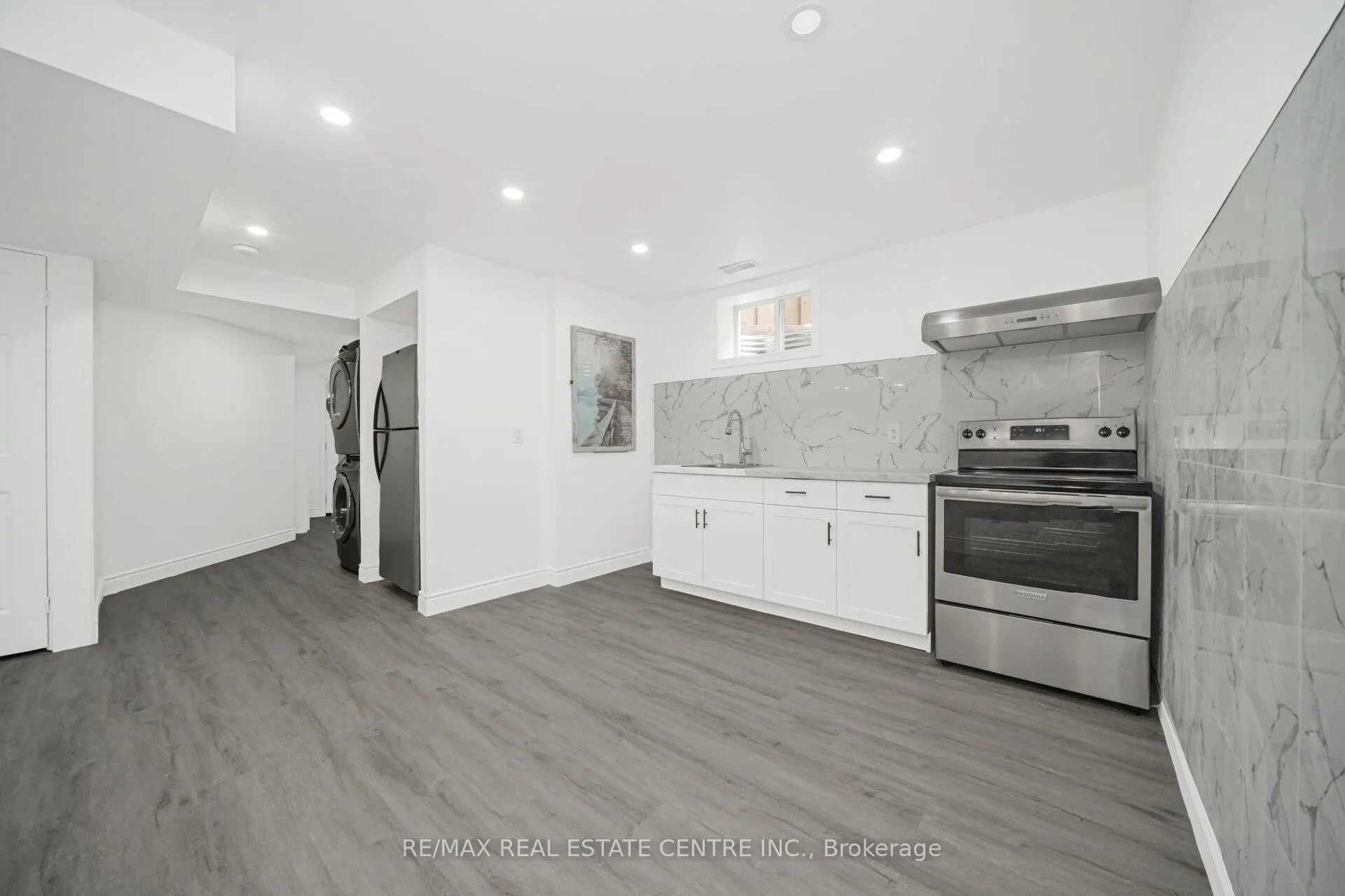 Photo 39 of 48 Arlington Parkway, Brant, Paris — HOMEH