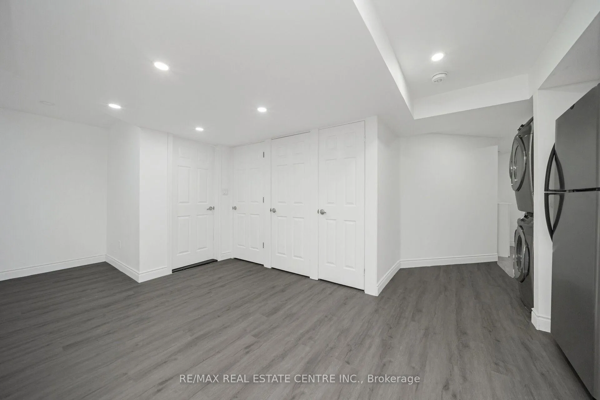 Photo 40 of 48 Arlington Parkway, Brant, Paris — HOMEH