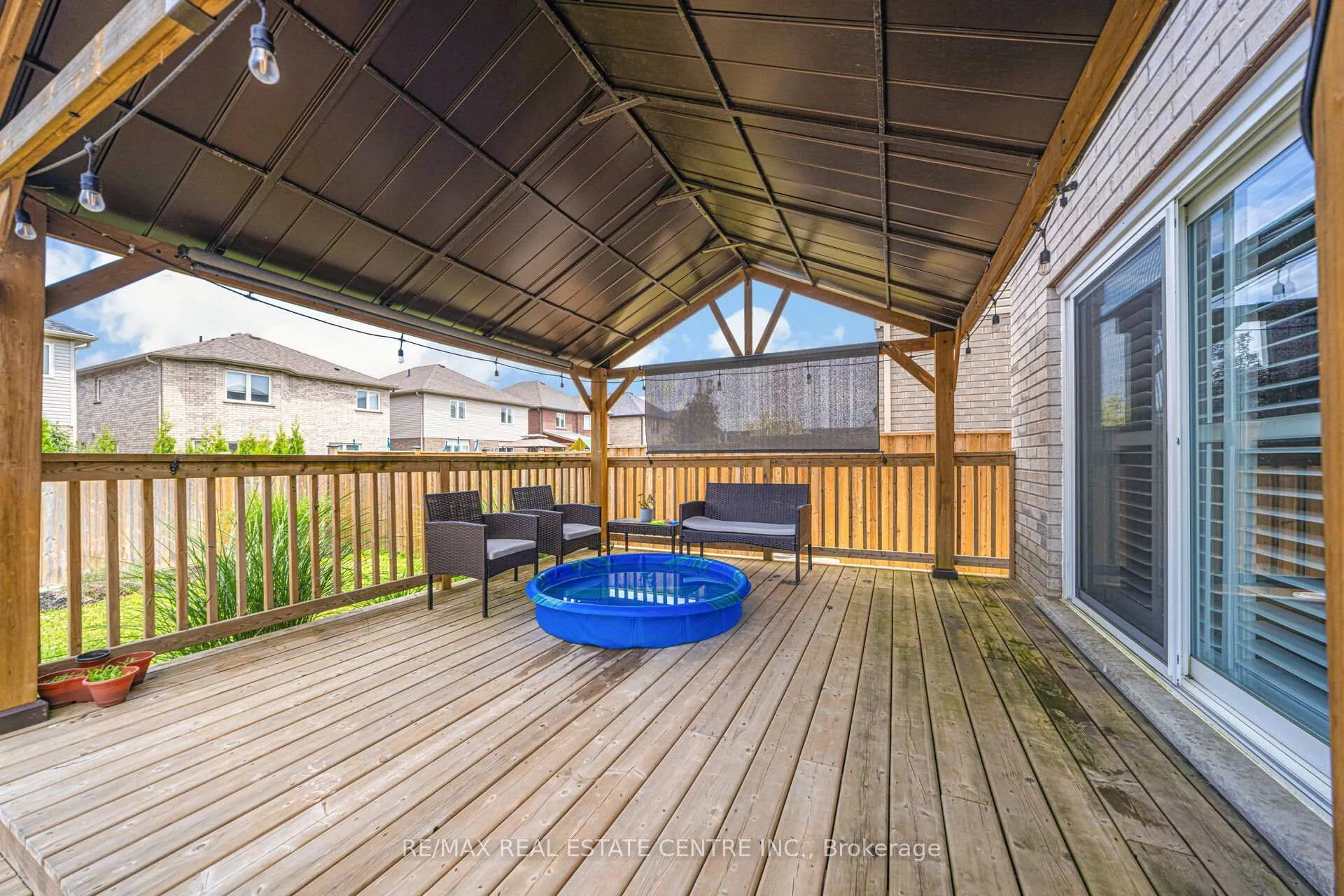 Photo 46 of 48 Arlington Parkway, Brant, Paris — HOMEH