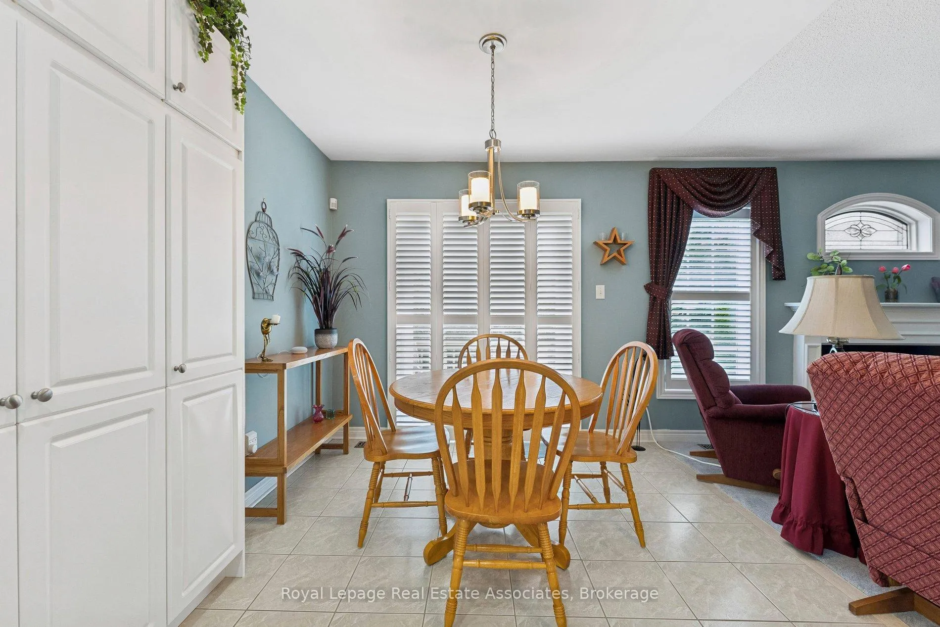 Photo 23 of 9 Falconwood Place, Brampton, Sandringham-Wellington — HOMEH