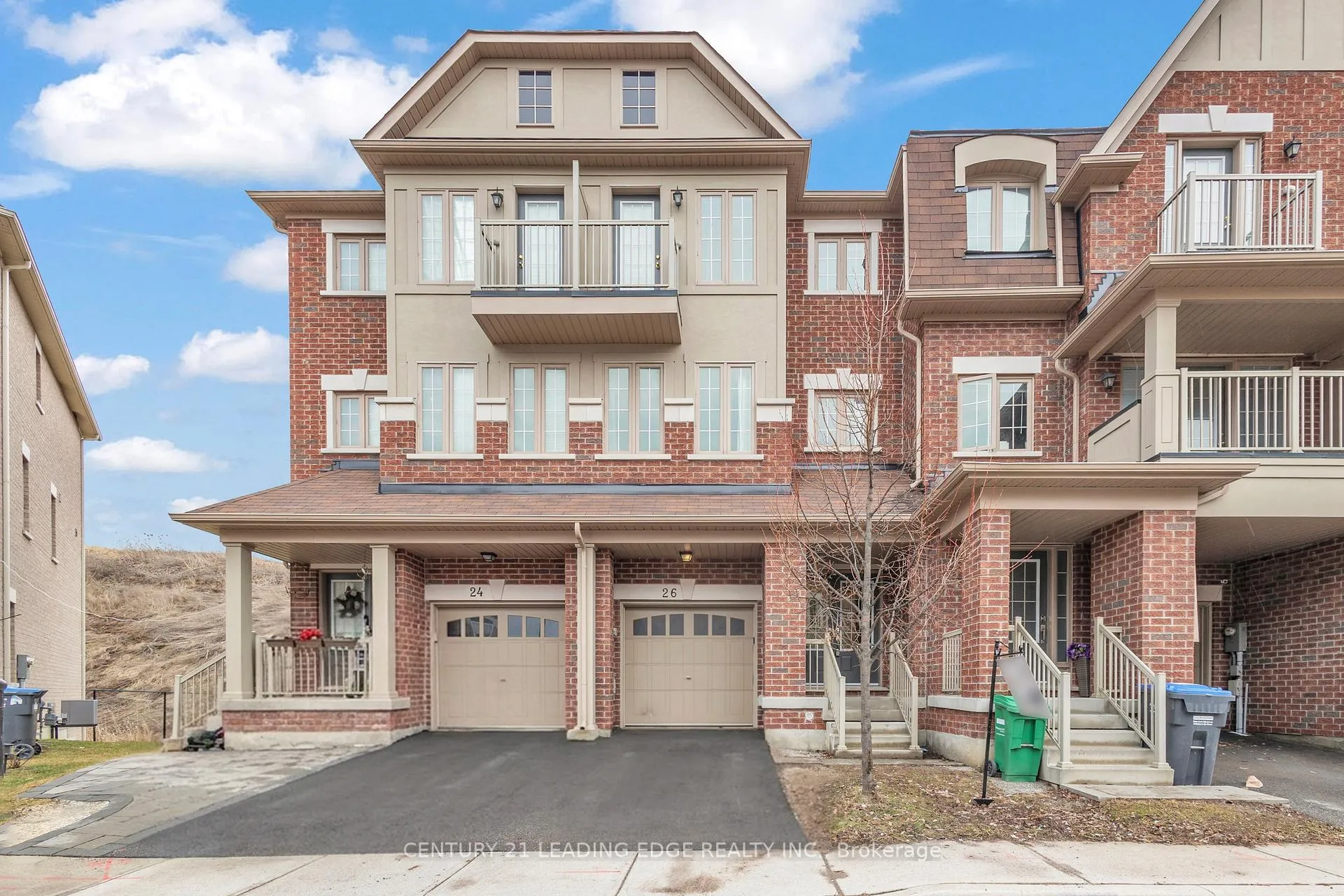 Photo 1 of 26 Shiff Crescent, Brampton, Heart Lake East — HOMEH