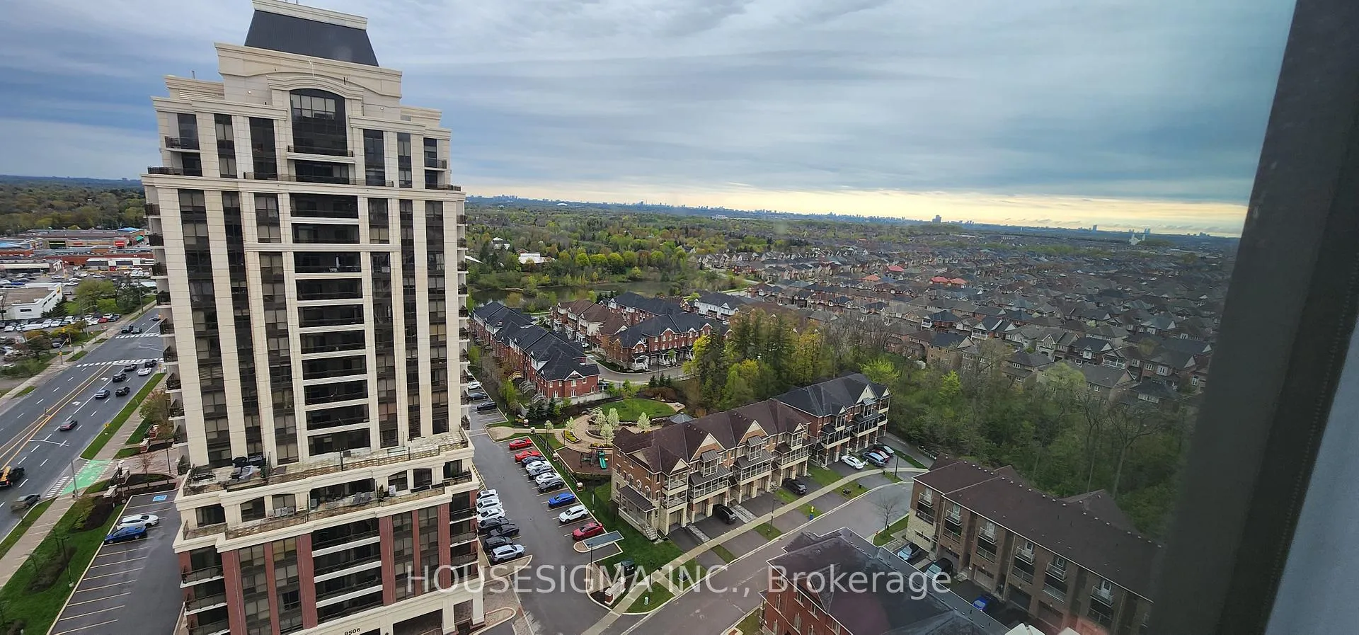 Photo 4 of Unit PH8, 9560 Markham Road, Markham, Wismer — HOMEH