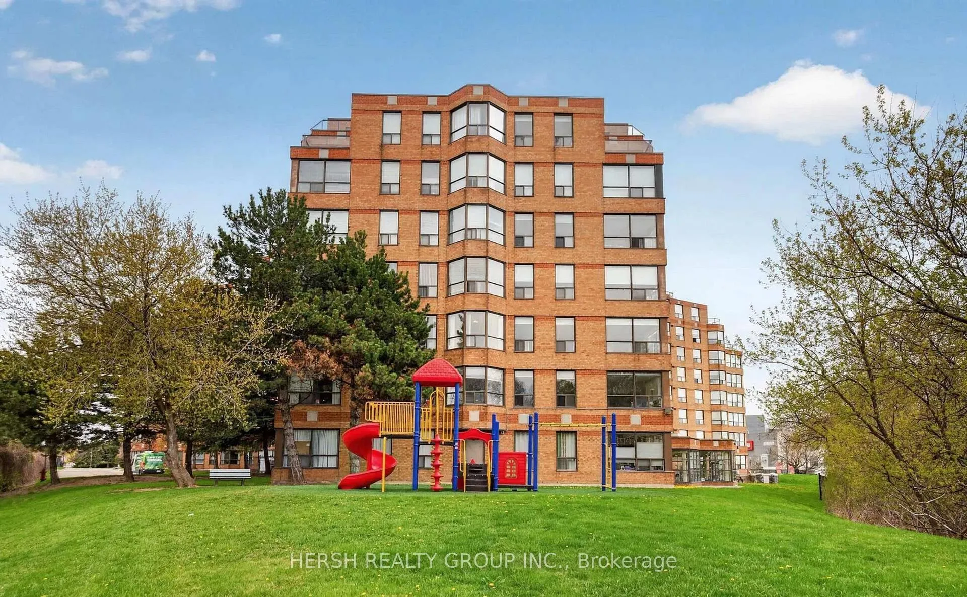 Photo 11 of Unit 308, 6 Humberline Drive, Etobicoke, West Humber-Clairville — HOMEH
