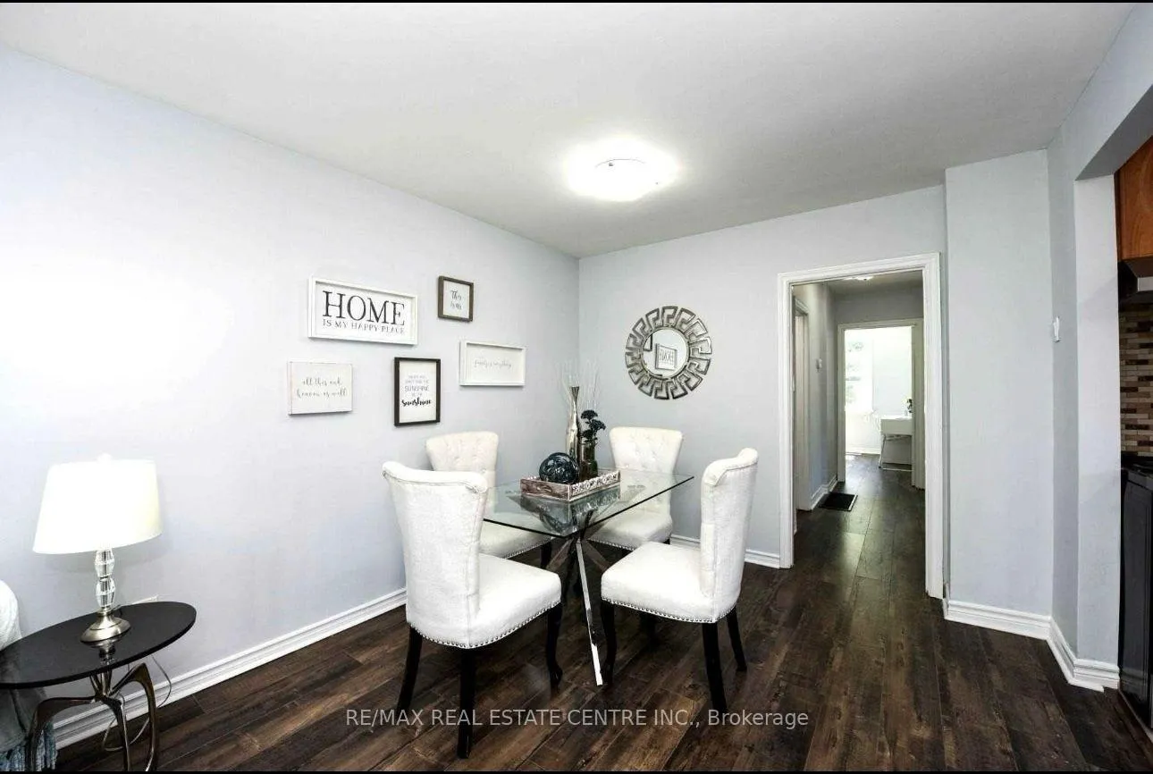 Photo 3 of 47 Corby Cres - Main, Brampton, Brampton South — HOMEH