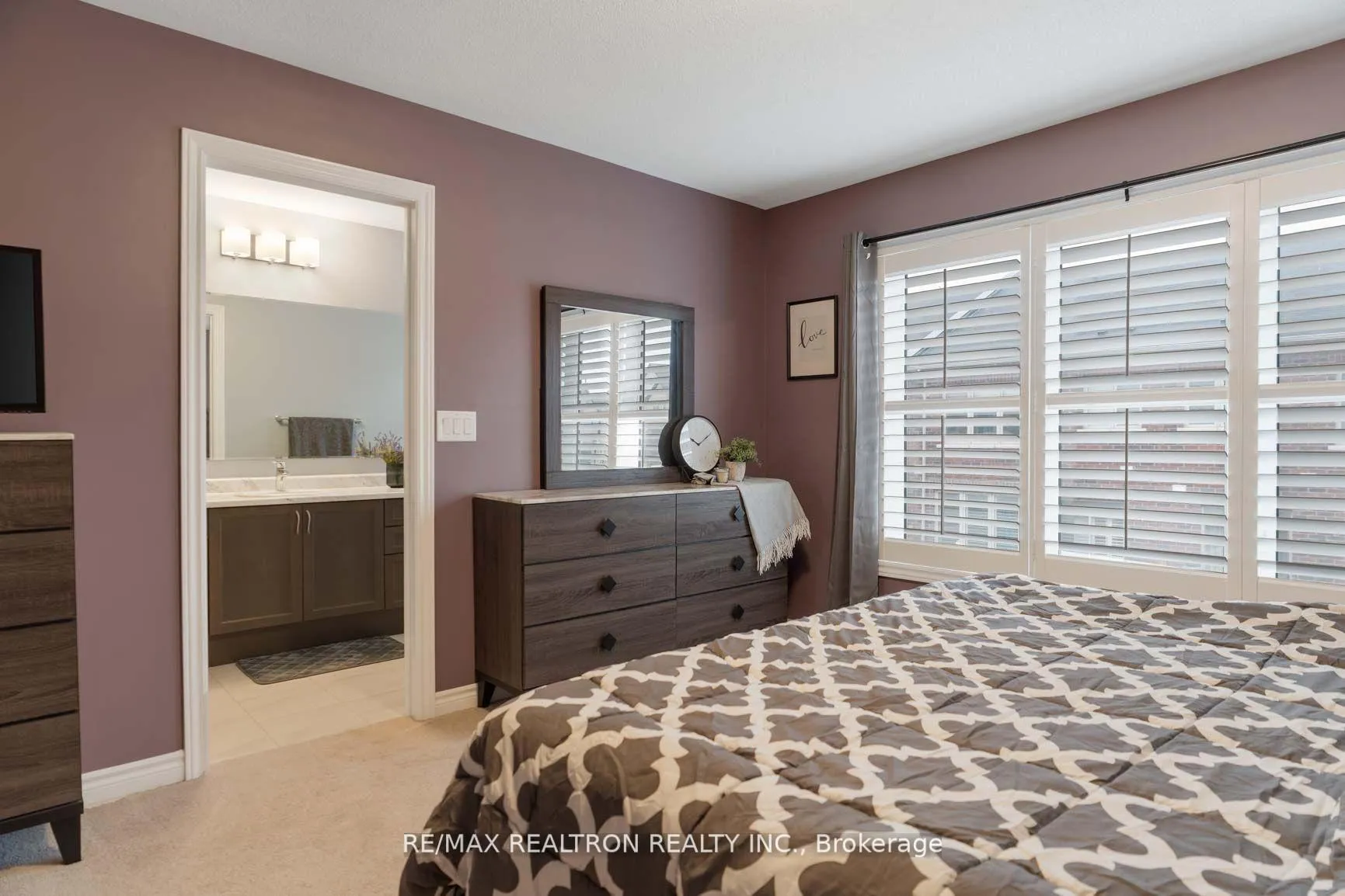 Photo 15 of 19 Sutcliffe Drive, Whitby, Rolling Acres — HOMEH