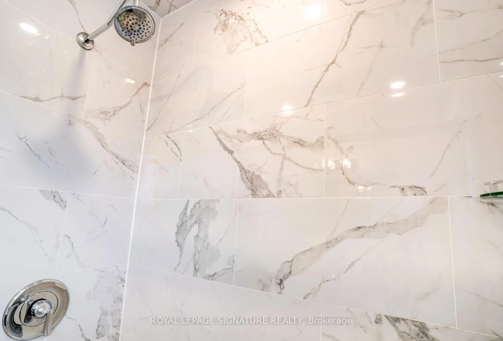 Photo 22 of 17 Avis Crescent, Toronto, O'Connor-Parkview — HOMEH