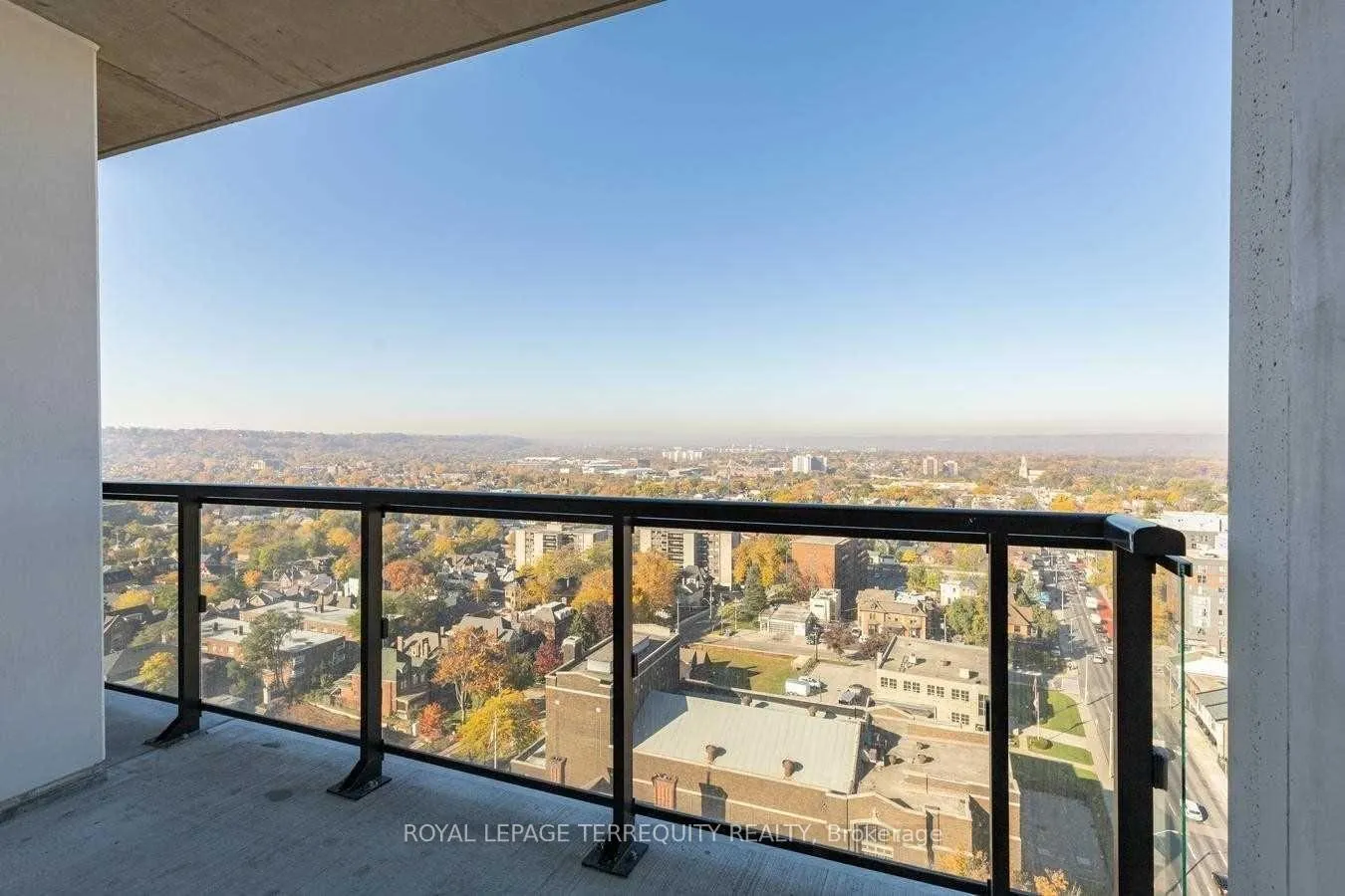 Photo 2 of Unit 1807, 15 Queen Street S, Hamilton, Central — HOMEH