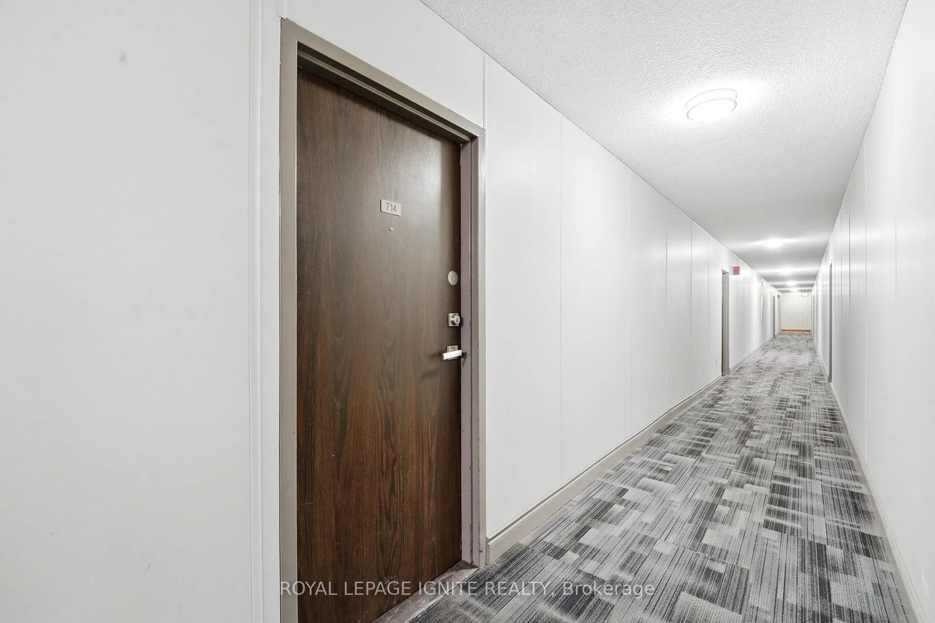 Photo 3 of Unit 714, 370 Dixon Road, Etobicoke, Kingsview Village-The Westway — HOMEH