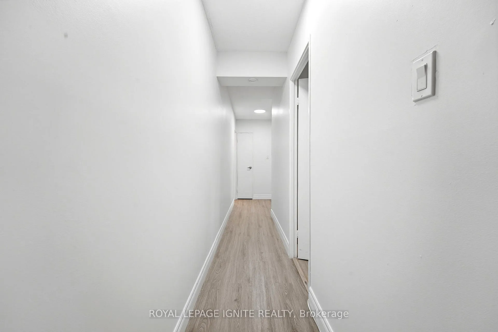 Photo 4 of Unit 714, 370 Dixon Road, Etobicoke, Kingsview Village-The Westway — HOMEH