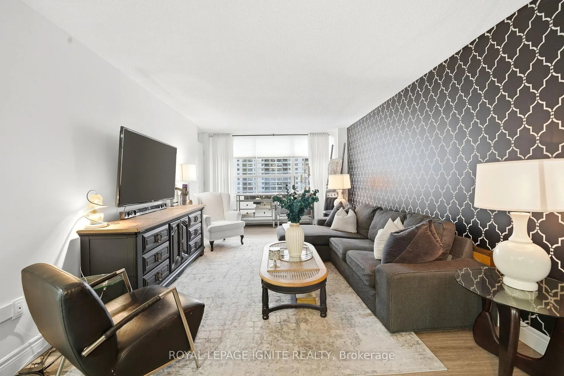 Photo 5 of Unit 714, 370 Dixon Road, Etobicoke, Kingsview Village-The Westway — HOMEH