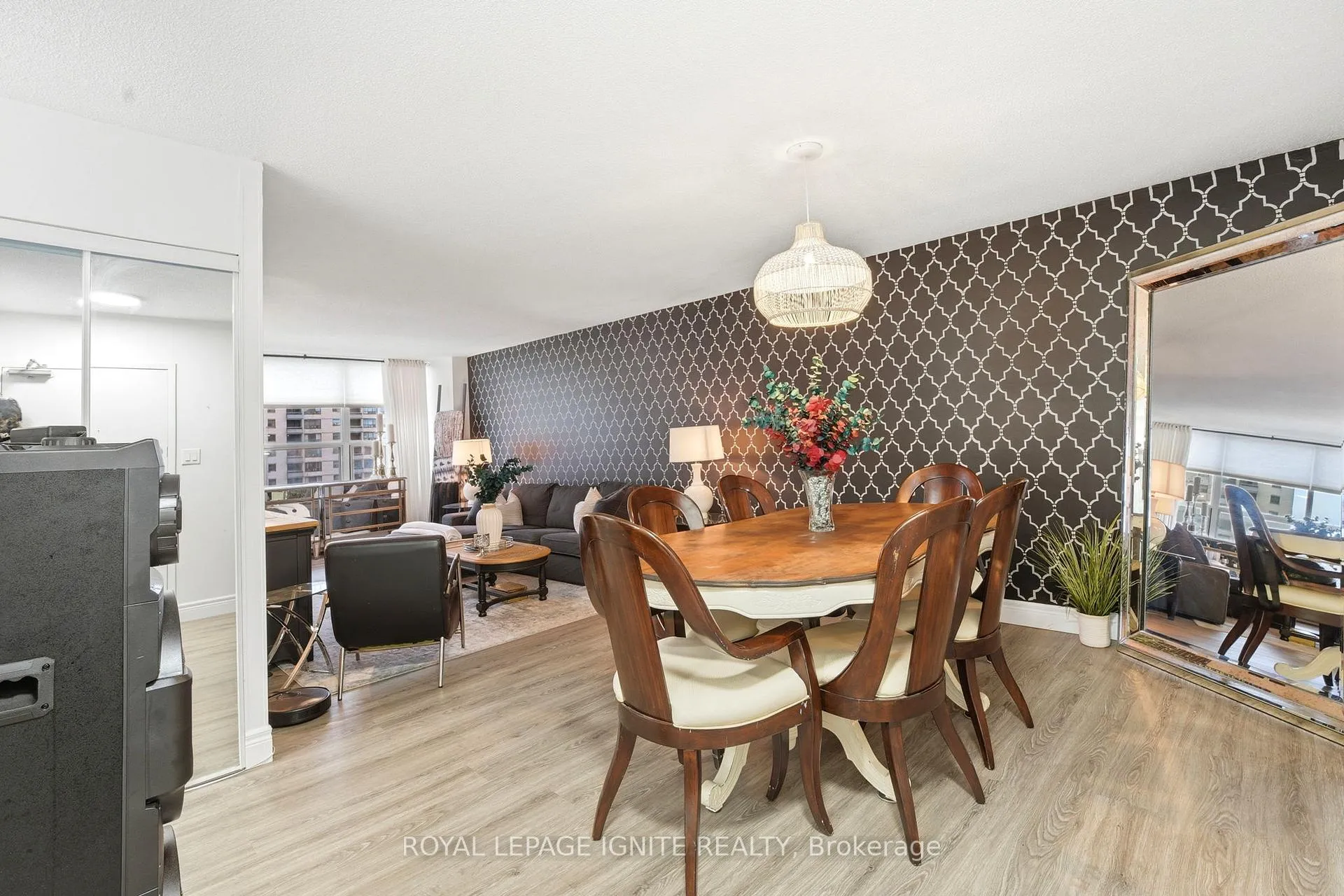 Photo 13 of Unit 714, 370 Dixon Road, Etobicoke, Kingsview Village-The Westway — HOMEH