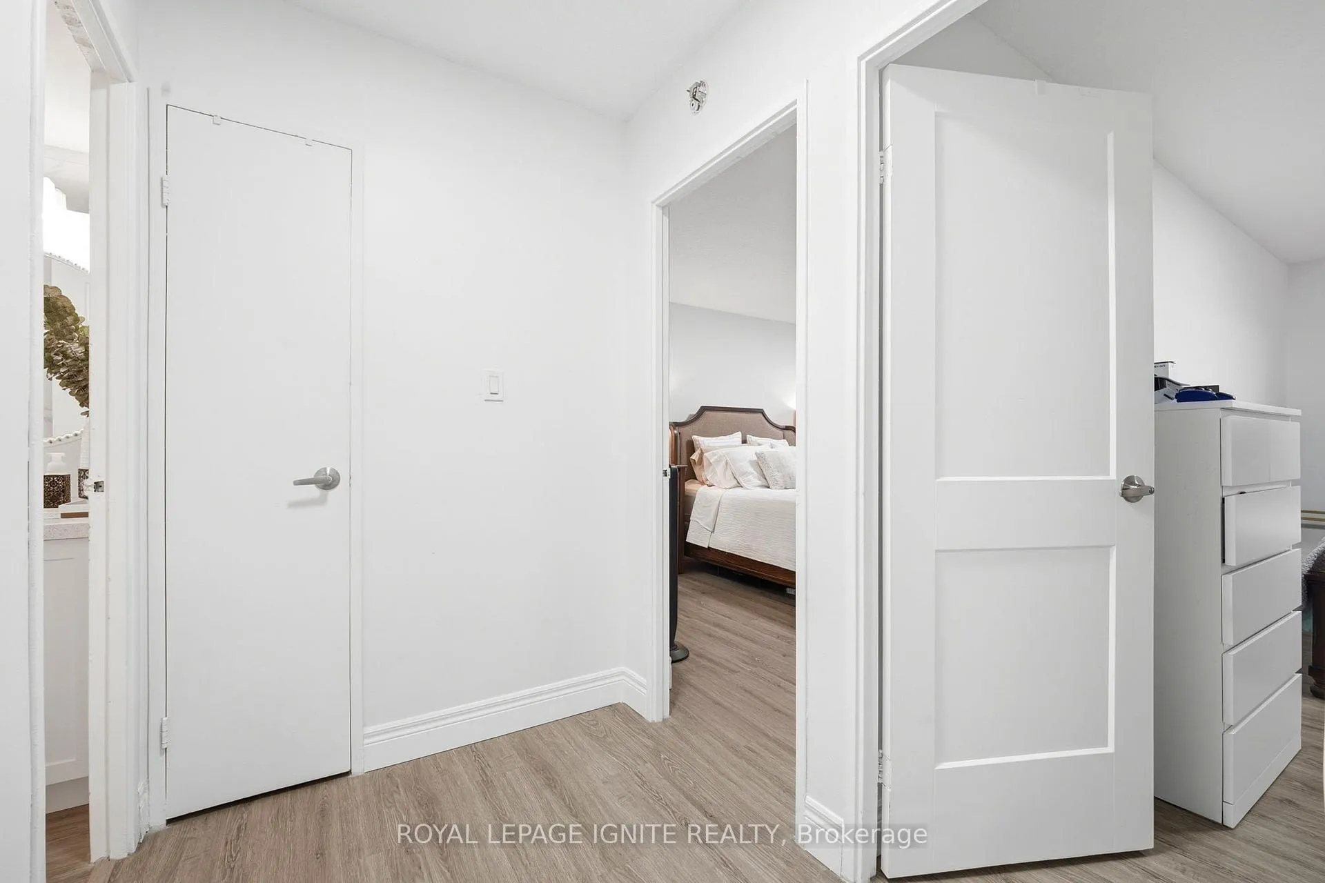 Photo 19 of Unit 714, 370 Dixon Road, Etobicoke, Kingsview Village-The Westway — HOMEH
