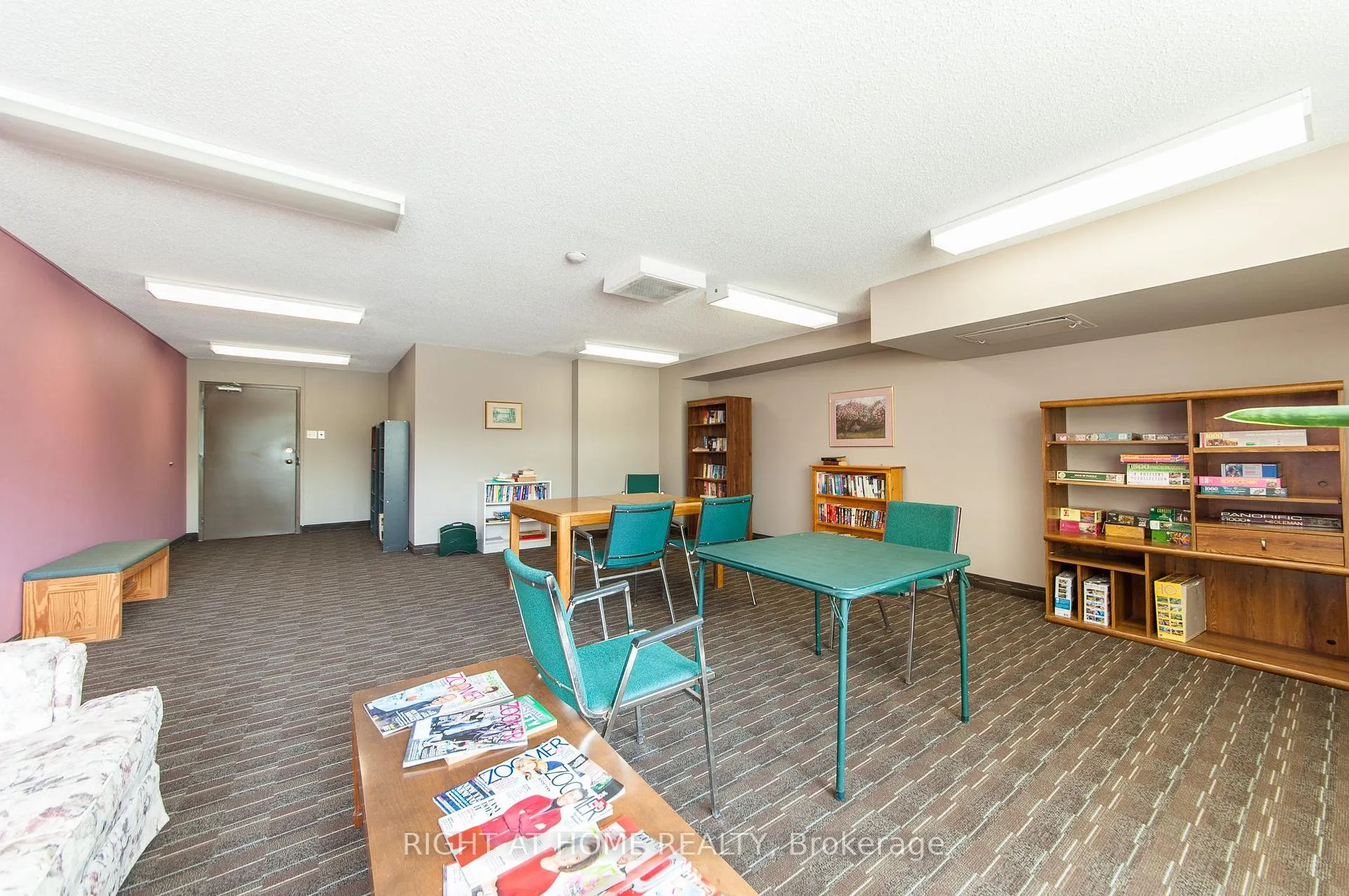 Photo 23 of Unit 1714, 35 Green Valley Drive, Kitchener, Pioneer Park — HOMEH