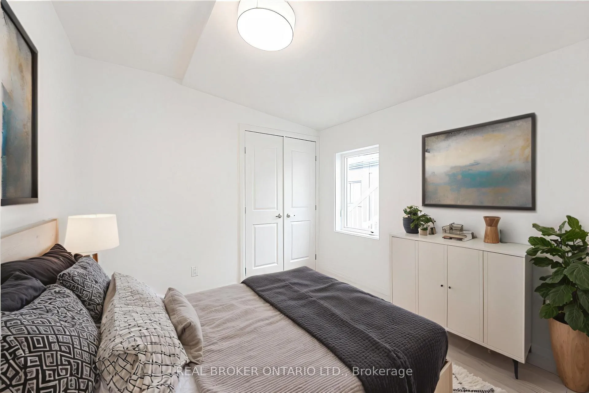 Photo 35 of 777 Beach Boulevard, Hamilton, Hamilton Beach — HOMEH