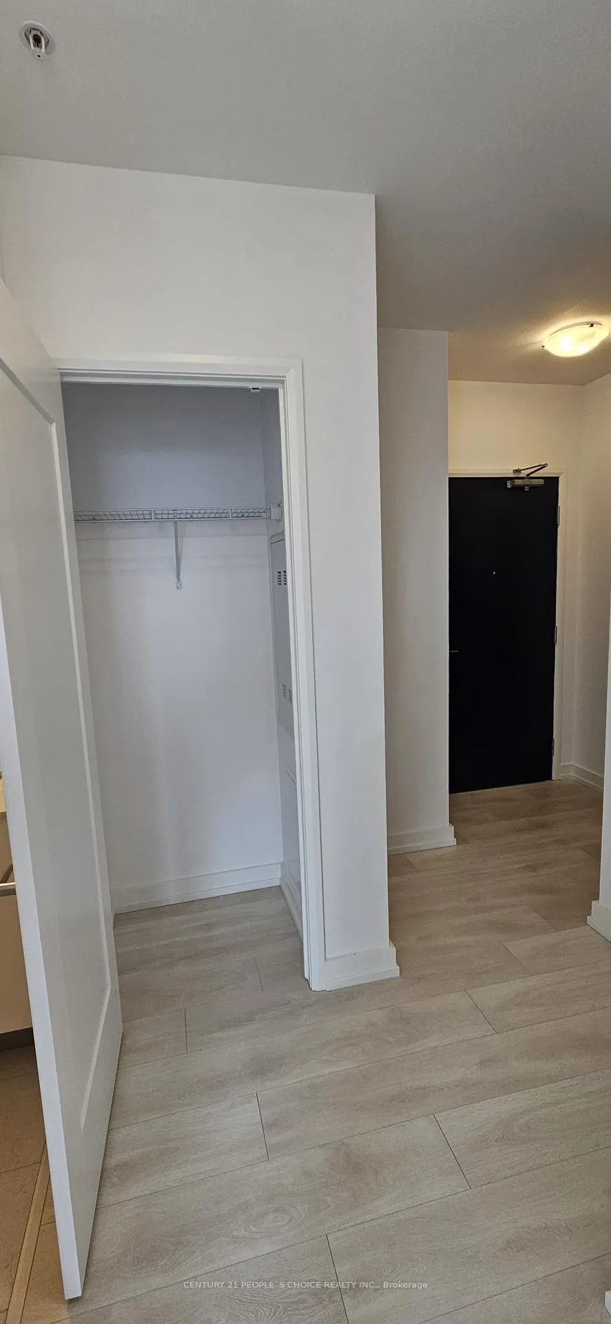 Photo 8 of Unit 1602, 75 James Street S, Hamilton, Corktown — HOMEH