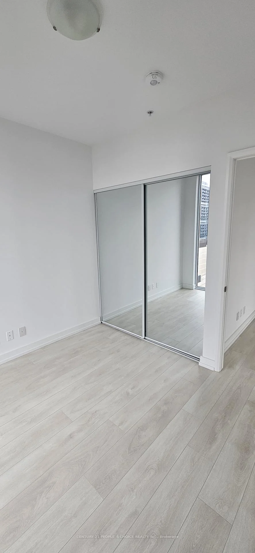 Photo 28 of Unit 1602, 75 James Street S, Hamilton, Corktown — HOMEH