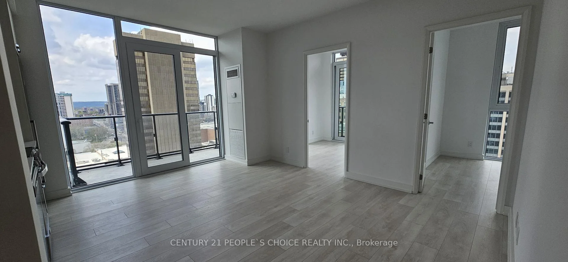 Photo 33 of Unit 1602, 75 James Street S, Hamilton, Corktown — HOMEH