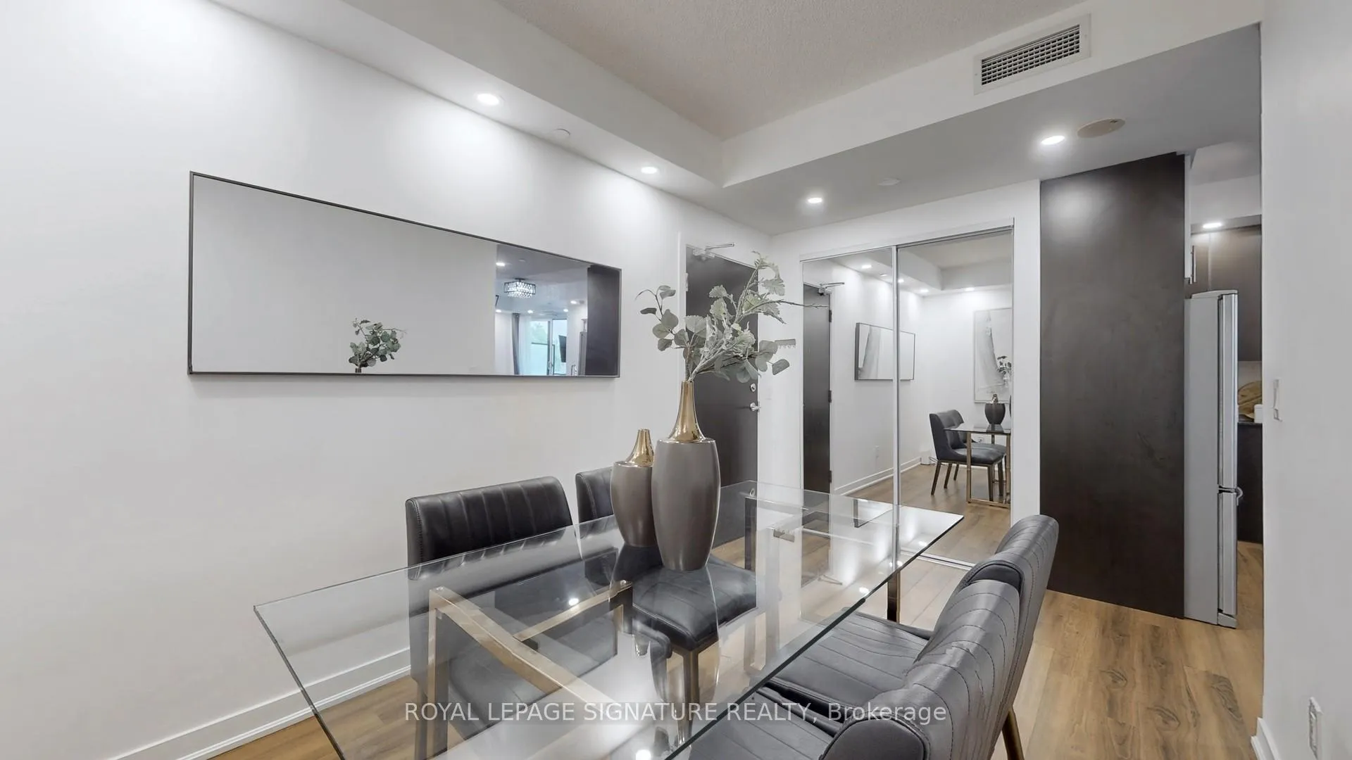 Photo 14 of Unit 510, 60 Berwick Avenue, Toronto, Yonge-Eglinton — HOMEH
