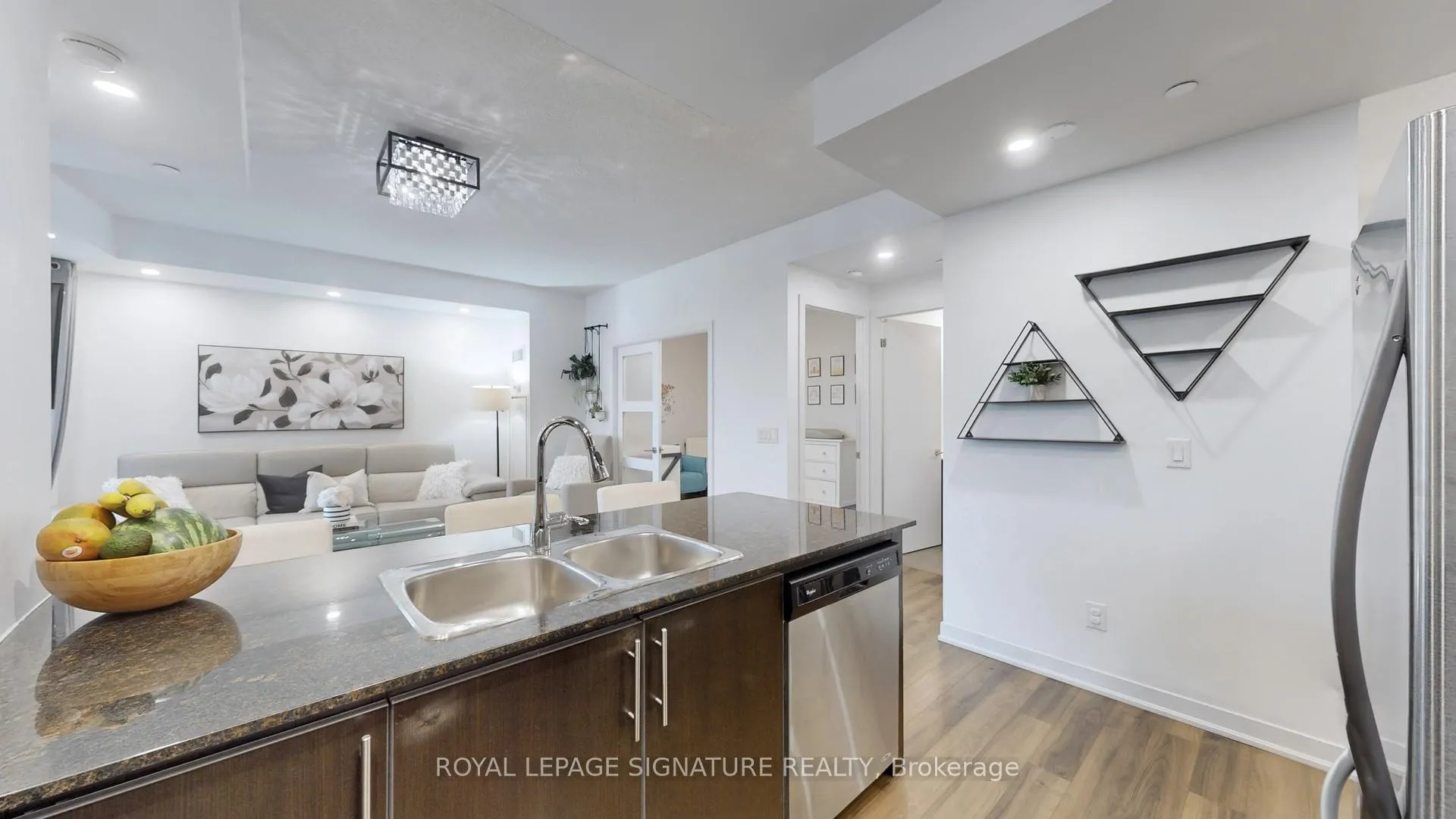 Photo 18 of Unit 510, 60 Berwick Avenue, Toronto, Yonge-Eglinton — HOMEH