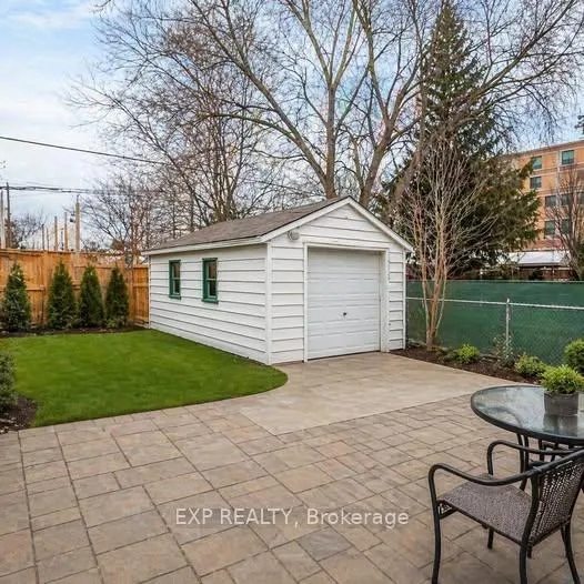 Photo 13 of Unit 2, 11 Fairside Avenue, Toronto, Danforth Village-East York — HOMEH