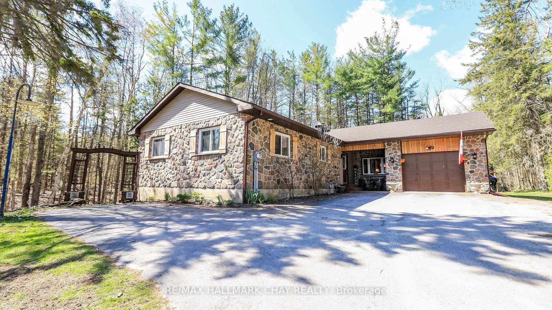 Photo 2 of 4062 Wainman Line, Severn, Bass Lake — HOMEH