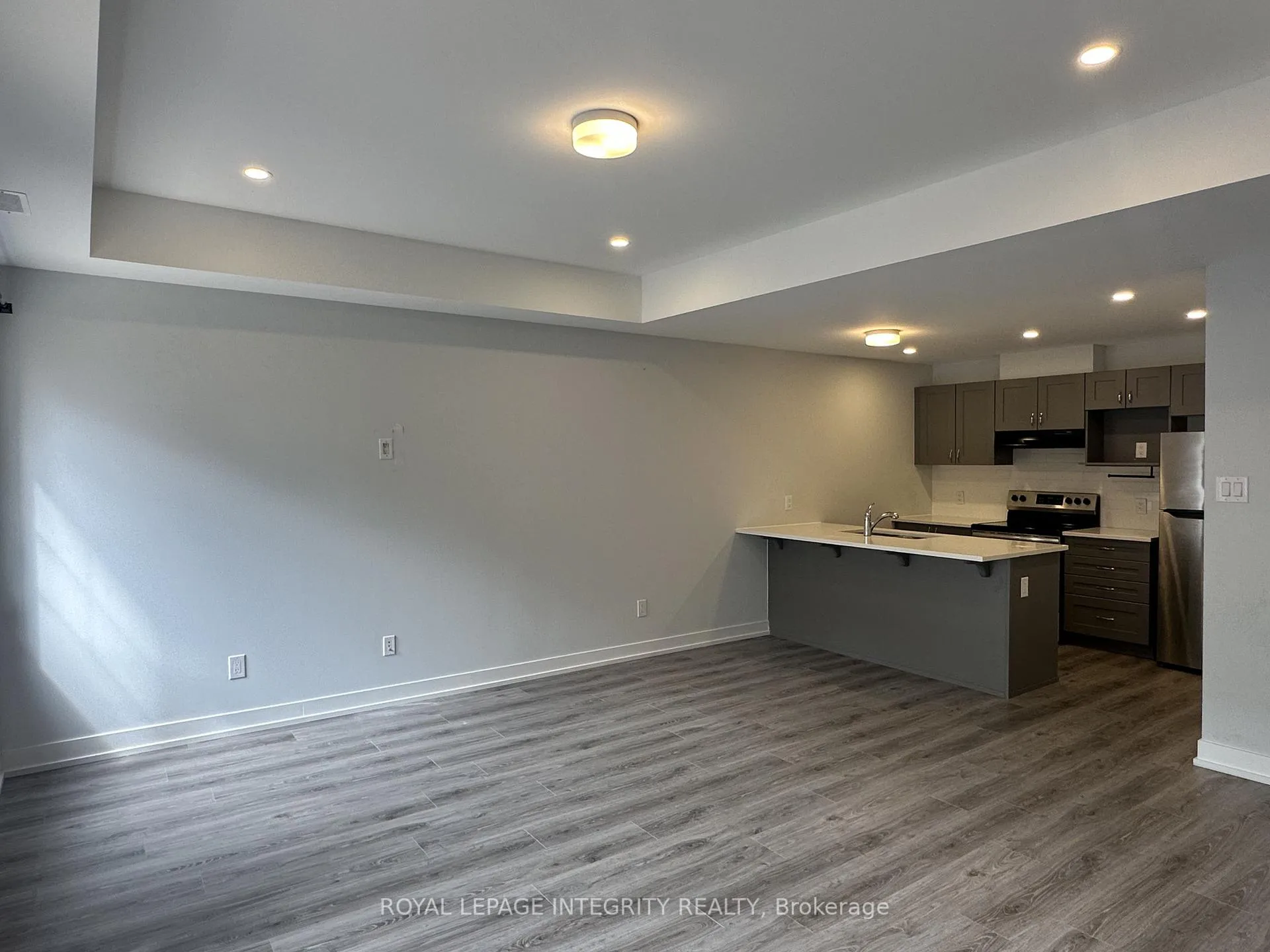 Photo 6 of 280 Anyolite Private, Ottawa, Barrhaven - Heritage Park — HOMEH