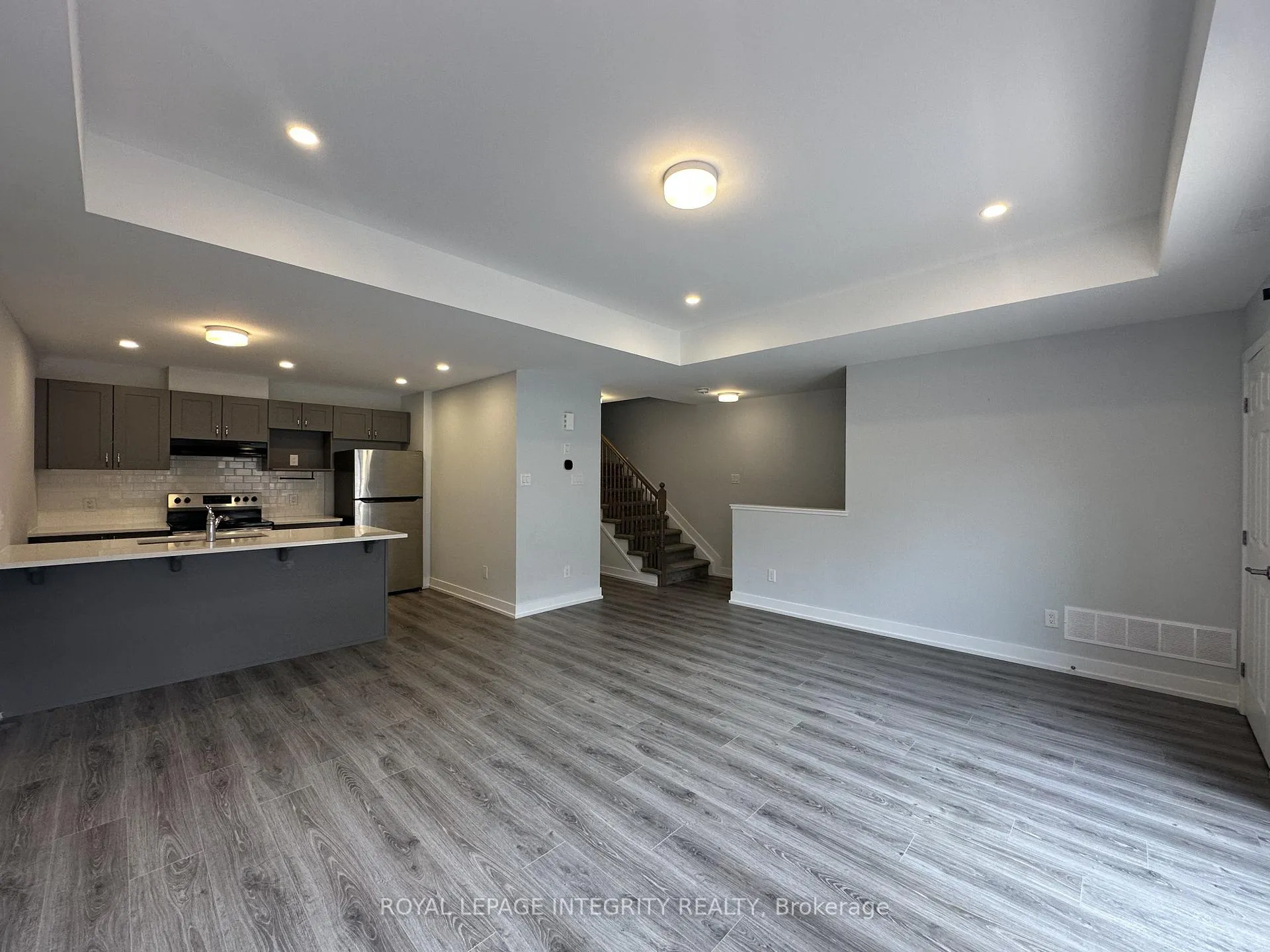 Photo 7 of 280 Anyolite Private, Ottawa, Barrhaven - Heritage Park — HOMEH