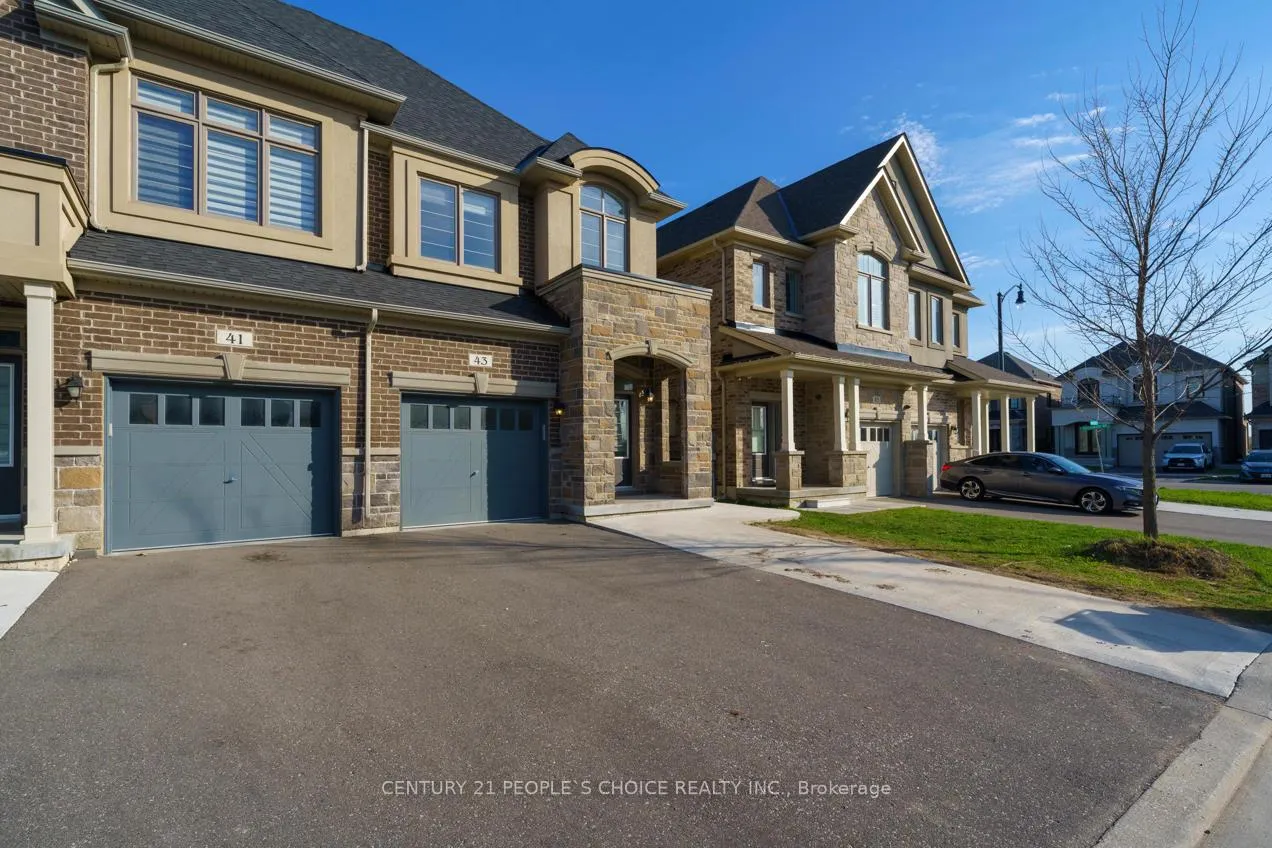 Photo 3 of 43 Quinton Ridge, Brampton, Bram West — HOMEH