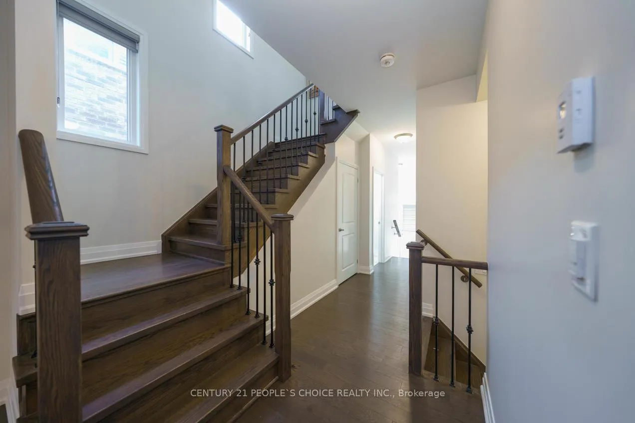 Photo 24 of 43 Quinton Ridge, Brampton, Bram West — HOMEH