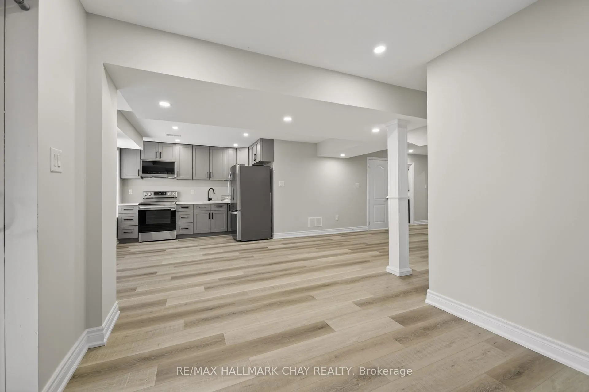 Photo 8 of Unit Basement, 63 Janes Crescent, New Tecumseth, Rural New Tecumseth — HOMEH