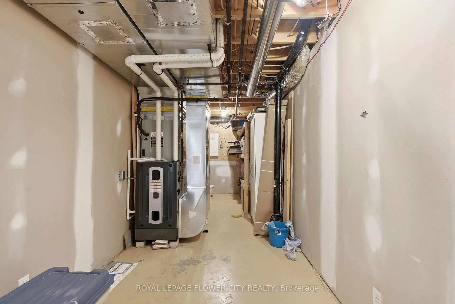 Photo 46 of 276 Millcreek Drive W, Sault Ste Marie, Ward 3 — HOMEH