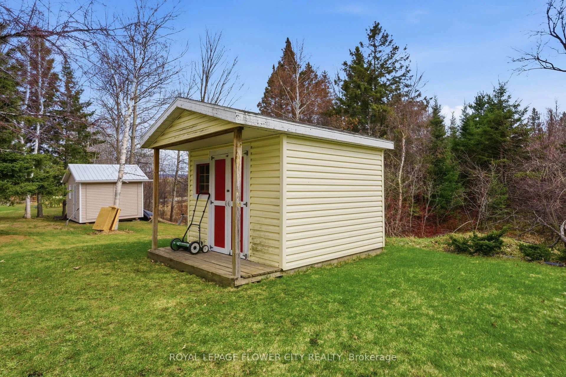 Photo 49 of 276 Millcreek Drive W, Sault Ste Marie, Ward 3 — HOMEH