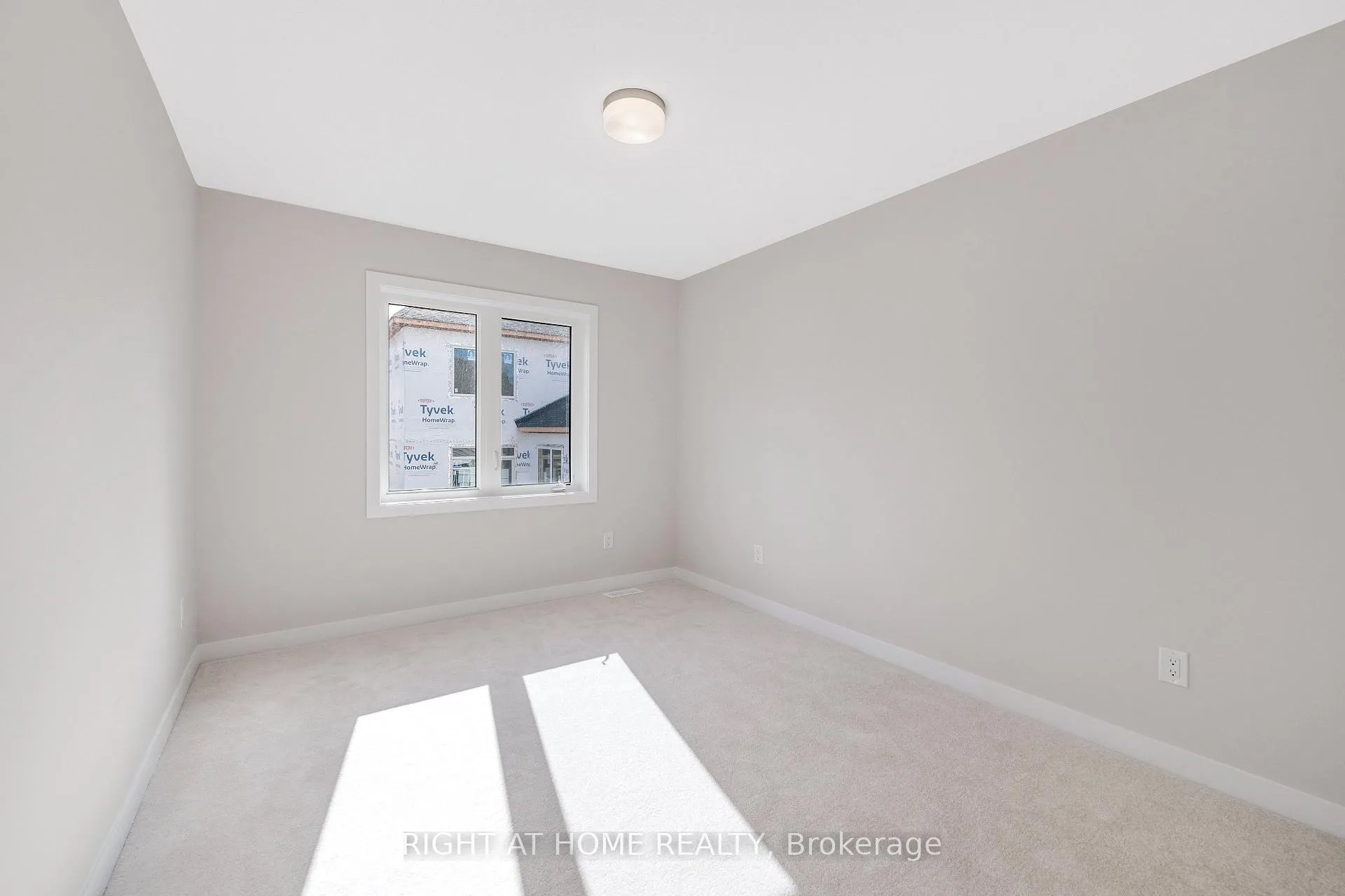 Photo 10 of 432 Epoch Street, Ottawa, Barrhaven - Half Moon Bay — HOMEH