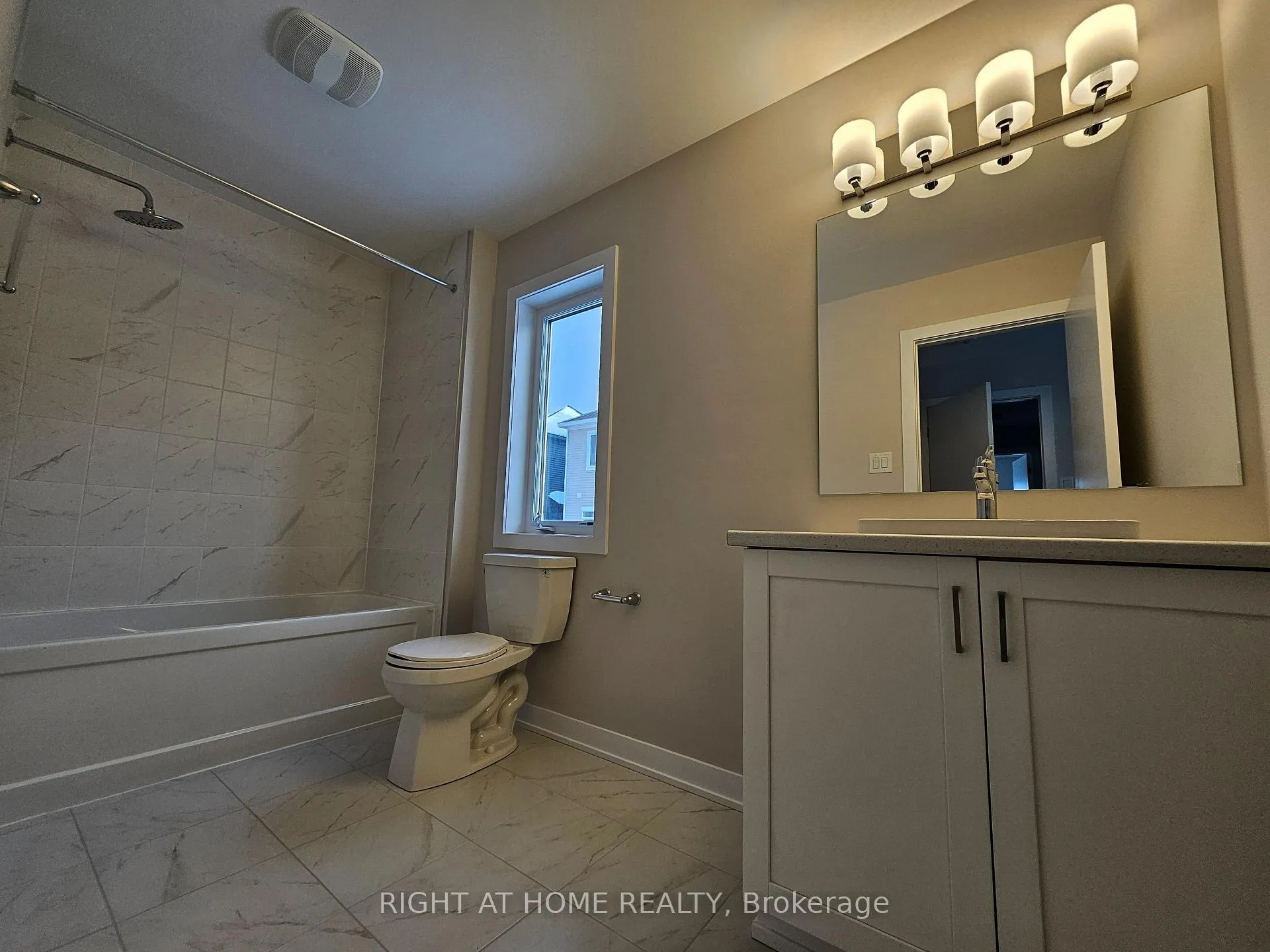 Photo 14 of 432 Epoch Street, Ottawa, Barrhaven - Half Moon Bay — HOMEH