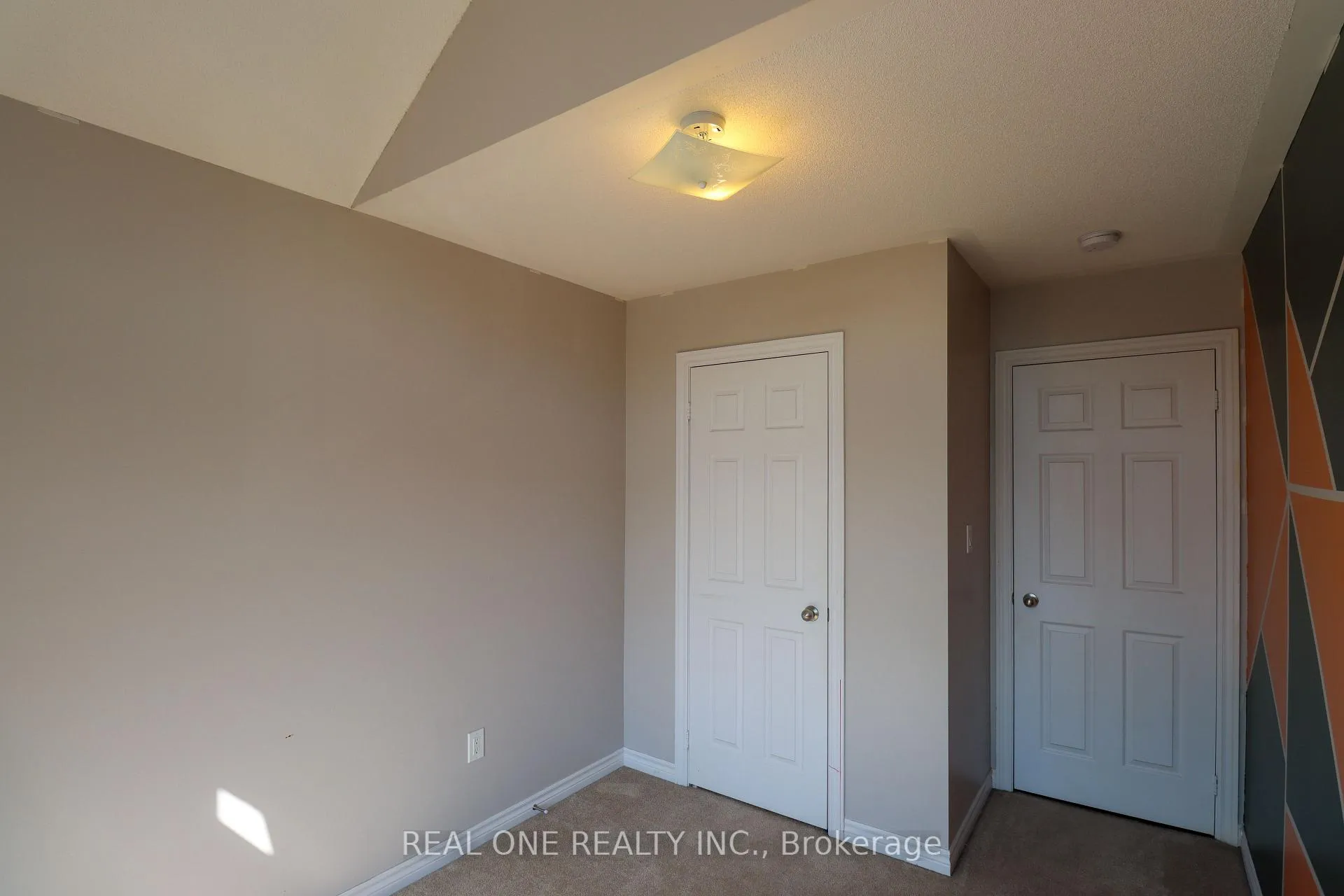Photo 27 of 180 Sunset Terrace, Vaughan, Vellore Village — HOMEH