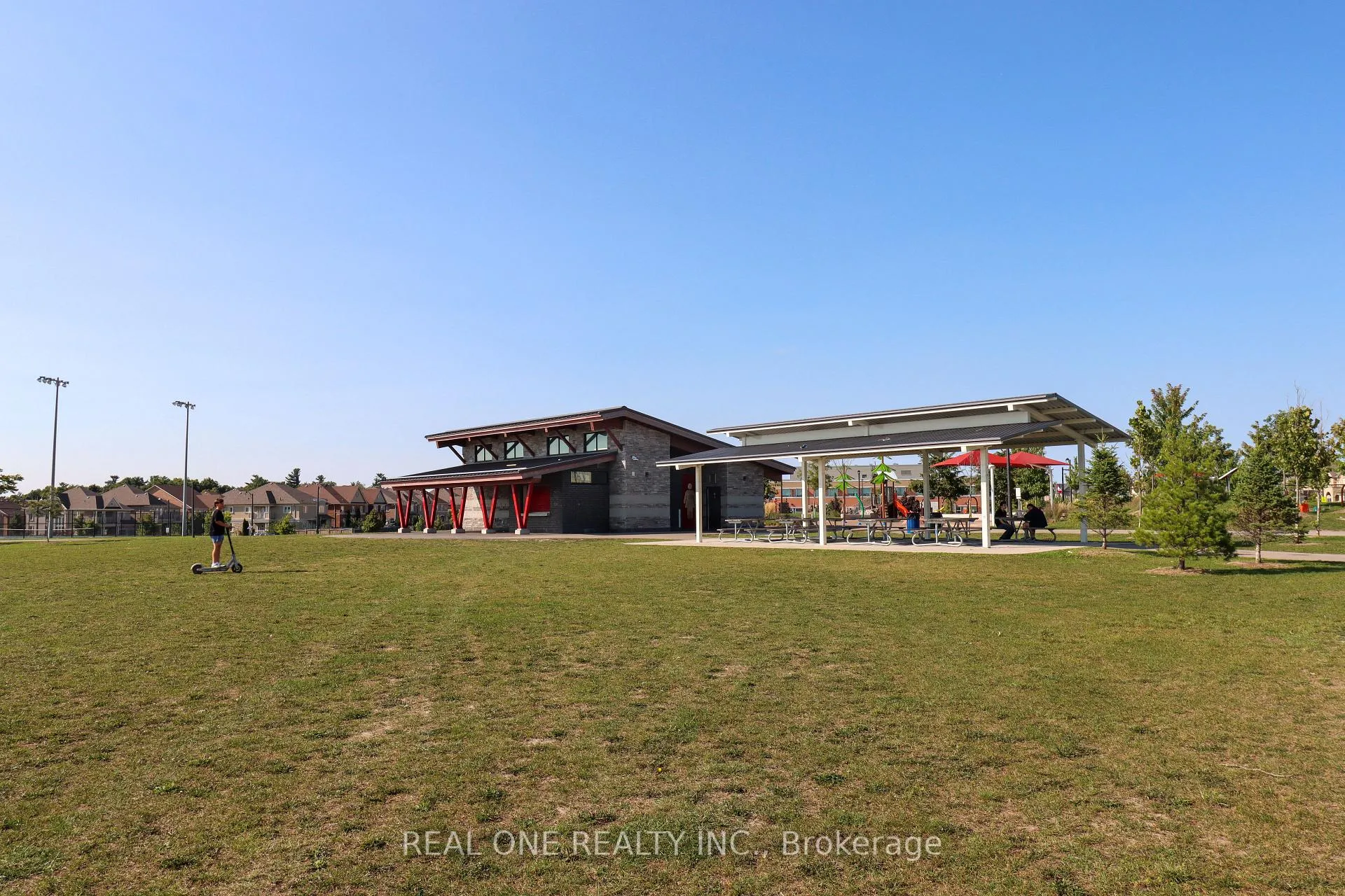 Photo 38 of 180 Sunset Terrace, Vaughan, Vellore Village — HOMEH
