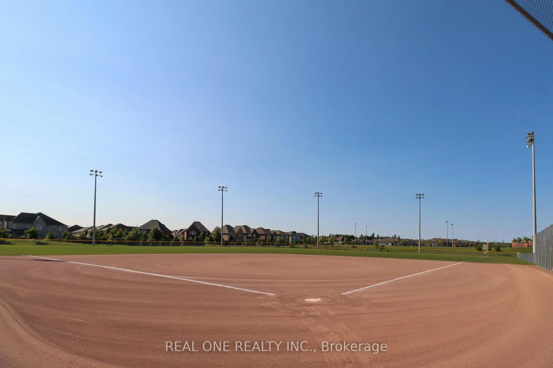 Photo 40 of 180 Sunset Terrace, Vaughan, Vellore Village — HOMEH