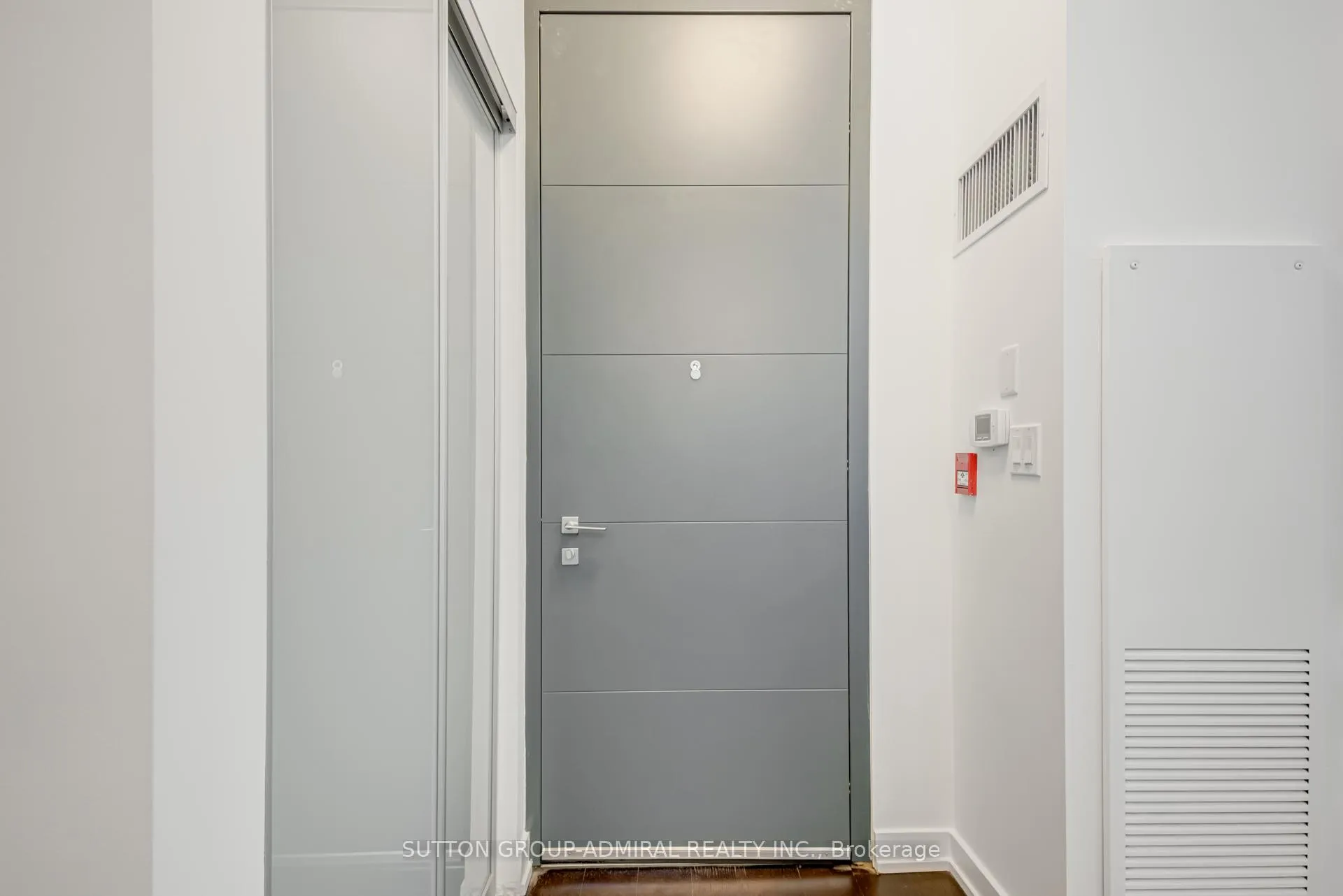 Photo 5 of Unit TH2, 220 George Street, Toronto, Moss Park — HOMEH