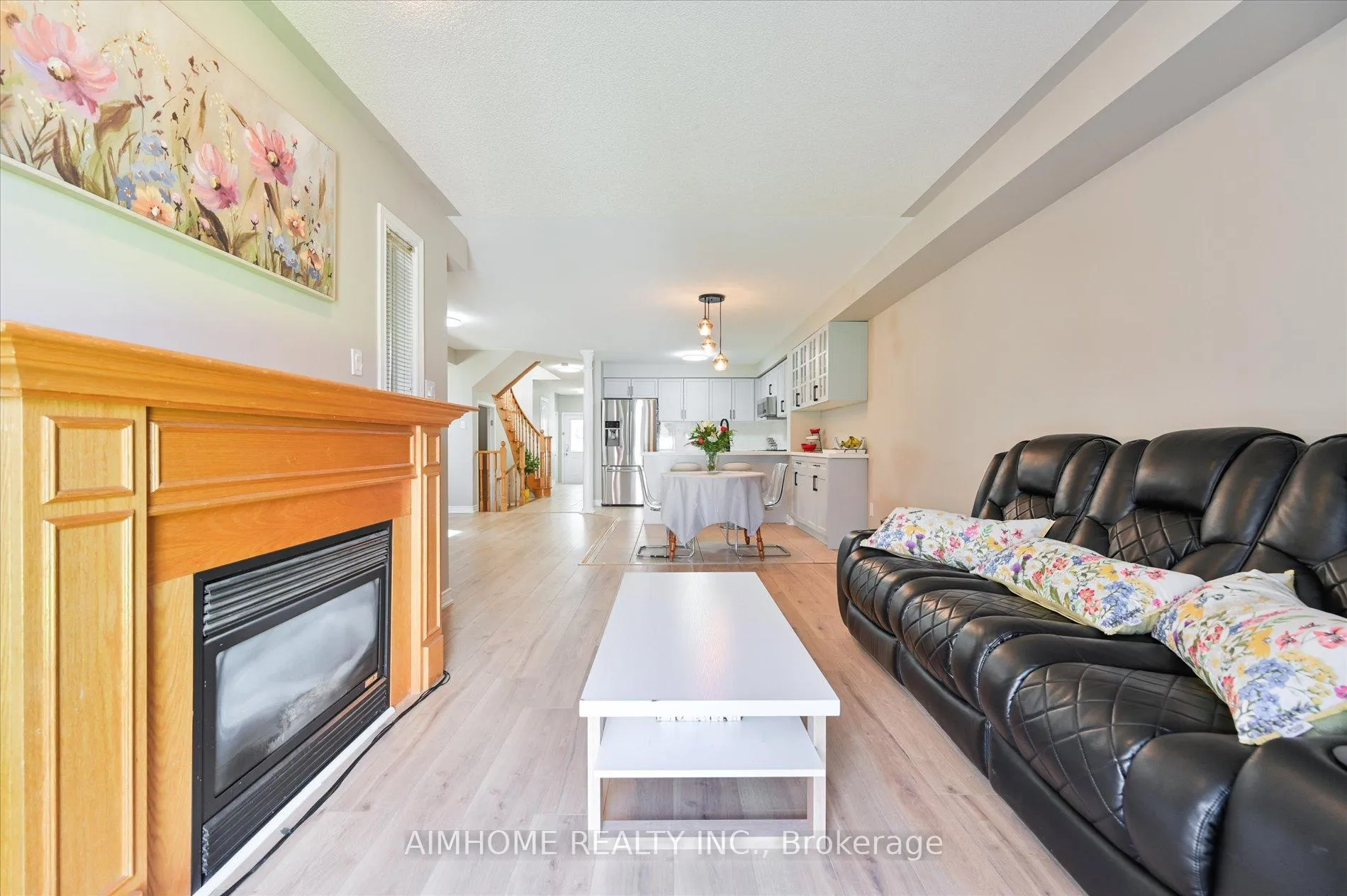 Photo 8 of 12 Boxhill Road, Markham, Milliken Mills East — HOMEH