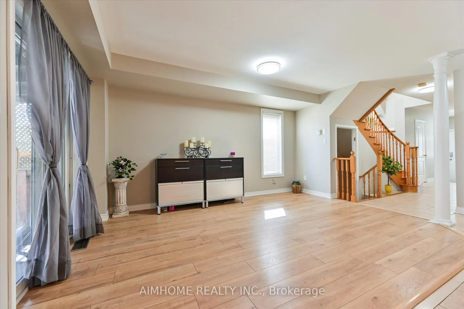 Photo 12 of 12 Boxhill Road, Markham, Milliken Mills East — HOMEH