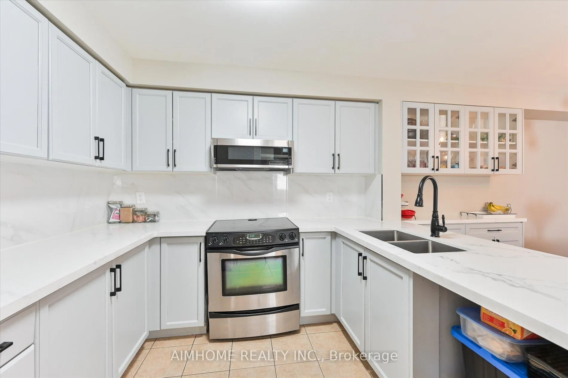 Photo 15 of 12 Boxhill Road, Markham, Milliken Mills East — HOMEH