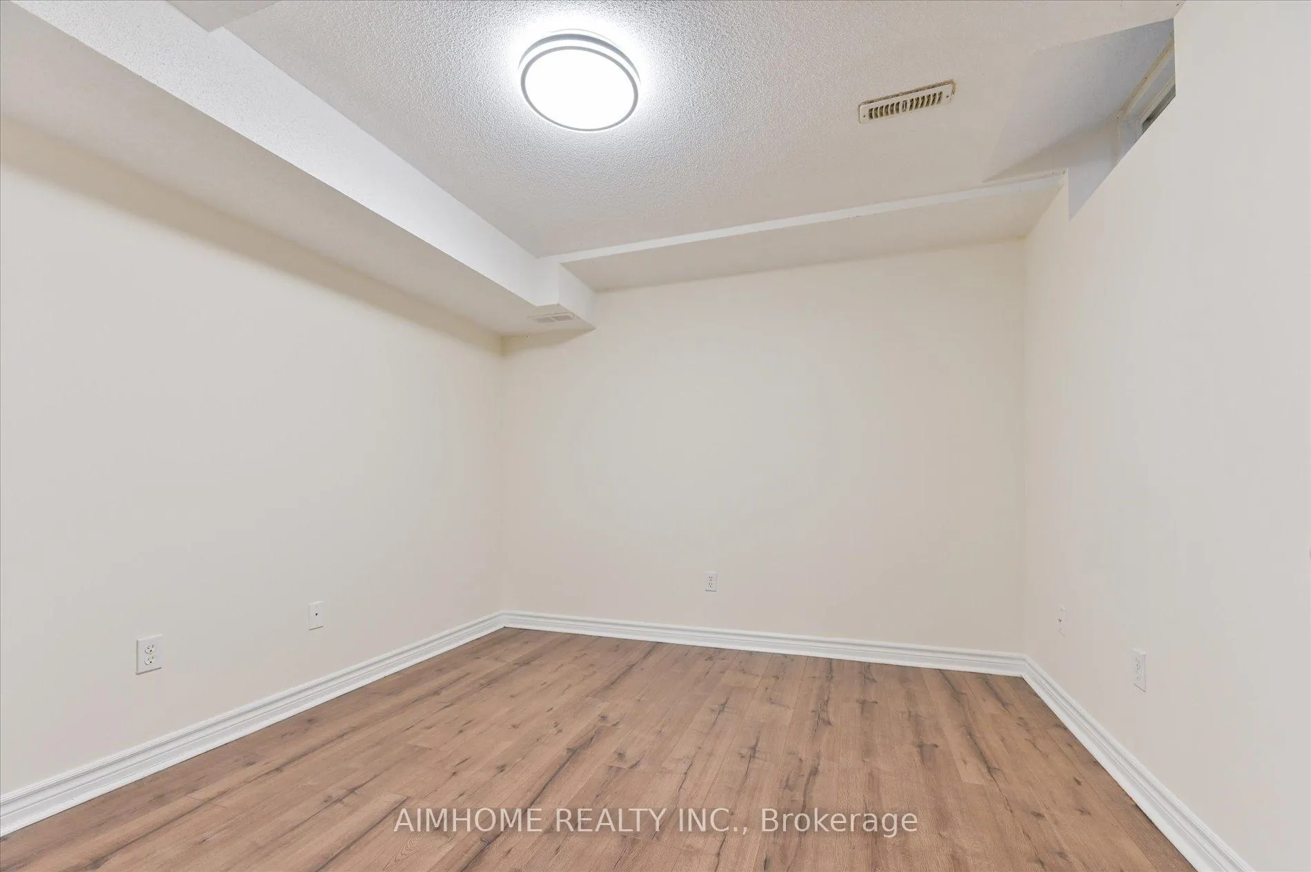 Photo 29 of 12 Boxhill Road, Markham, Milliken Mills East — HOMEH